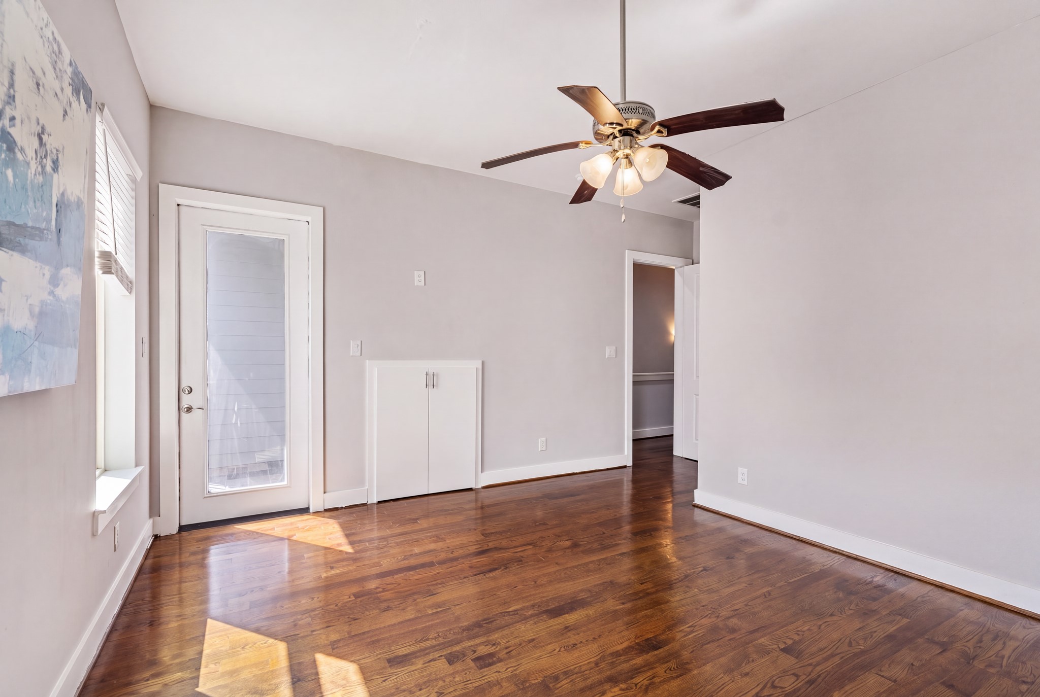 Third floor primary bedroom