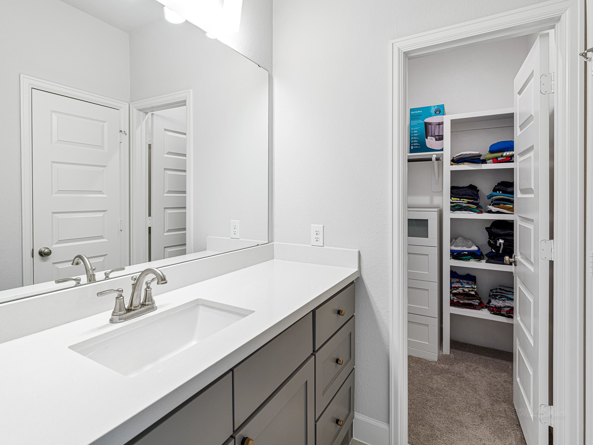 5615 Logan Ridge Lane, Fulshear, TX 77441