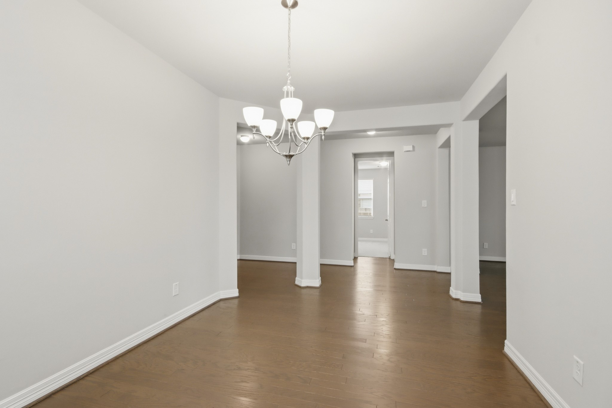 Formal Dining