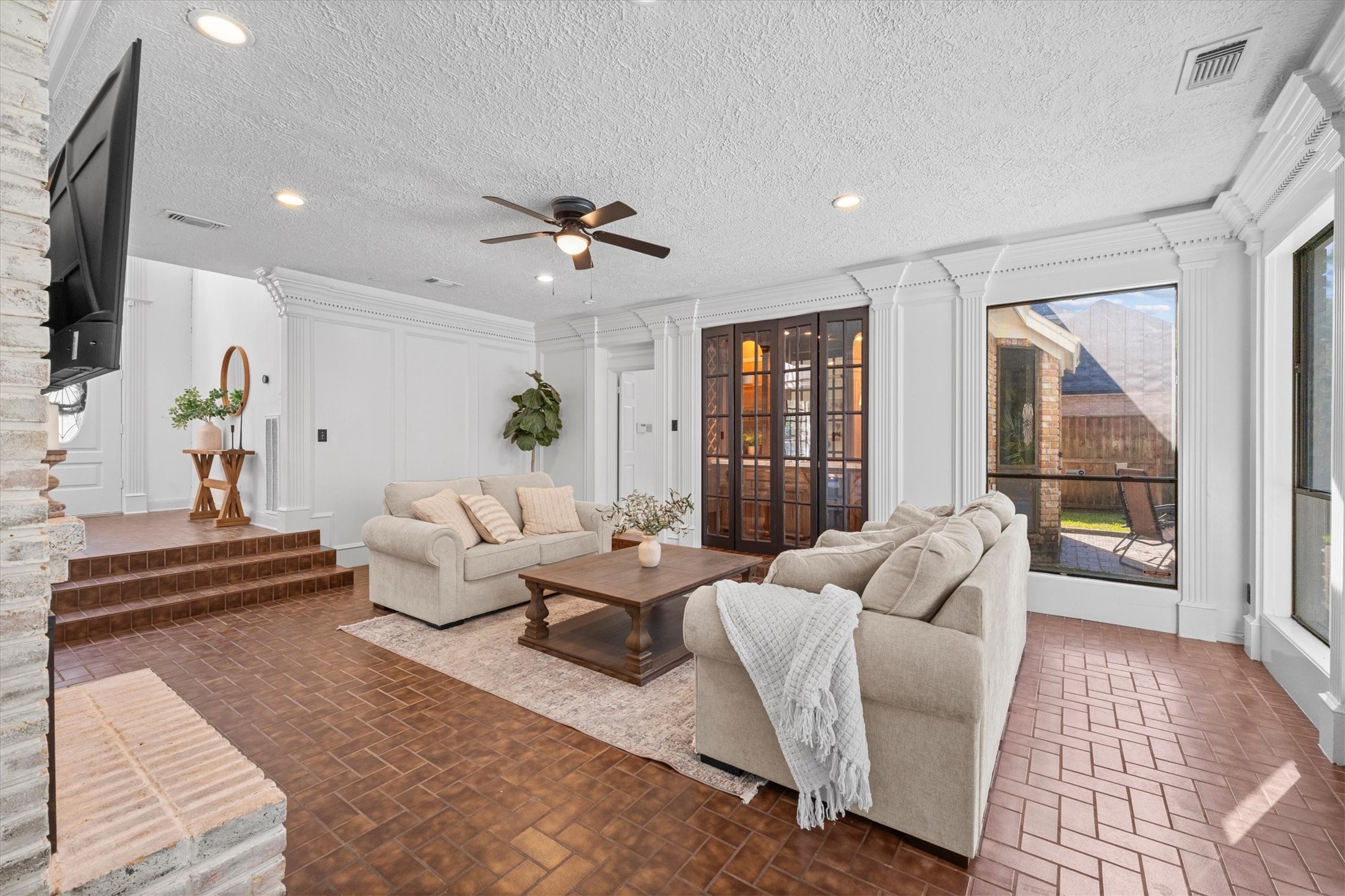 16023 Mickleham Drive, Spring, TX 77379
