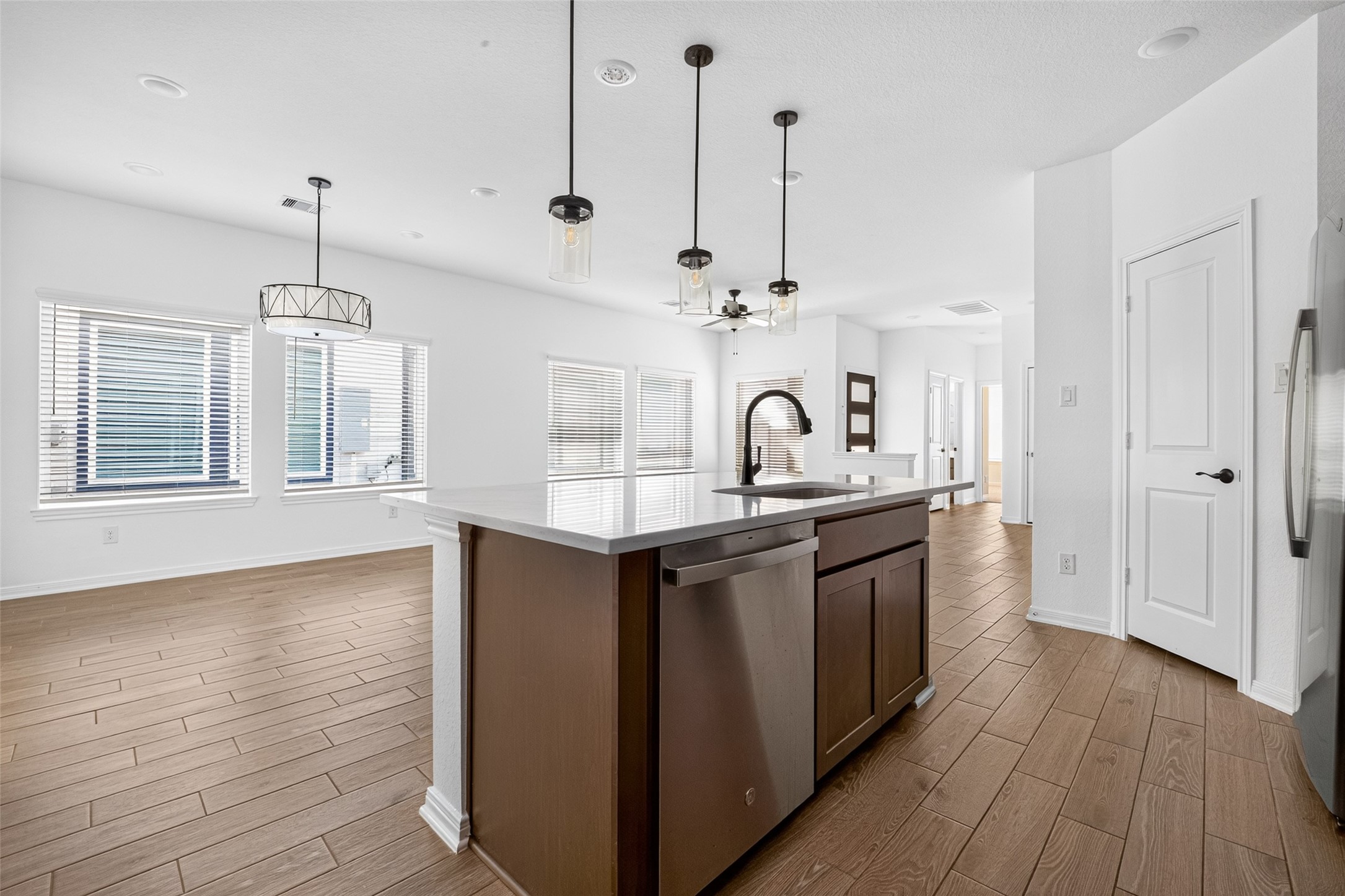 Kitchen island