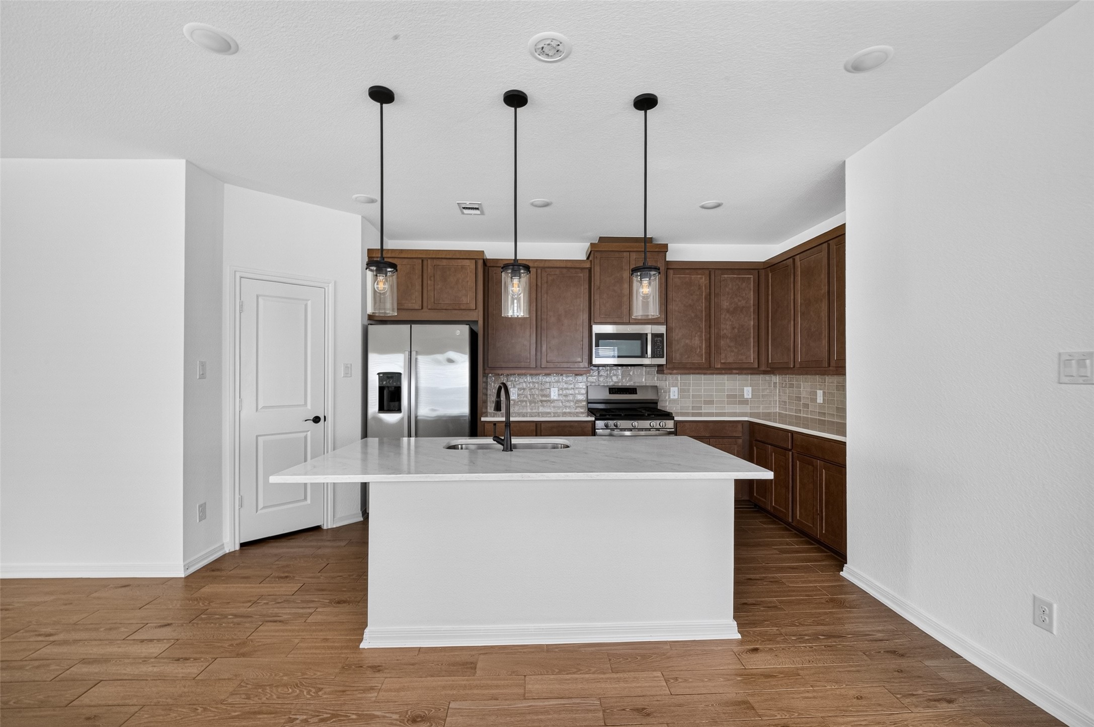 Great kitchen island