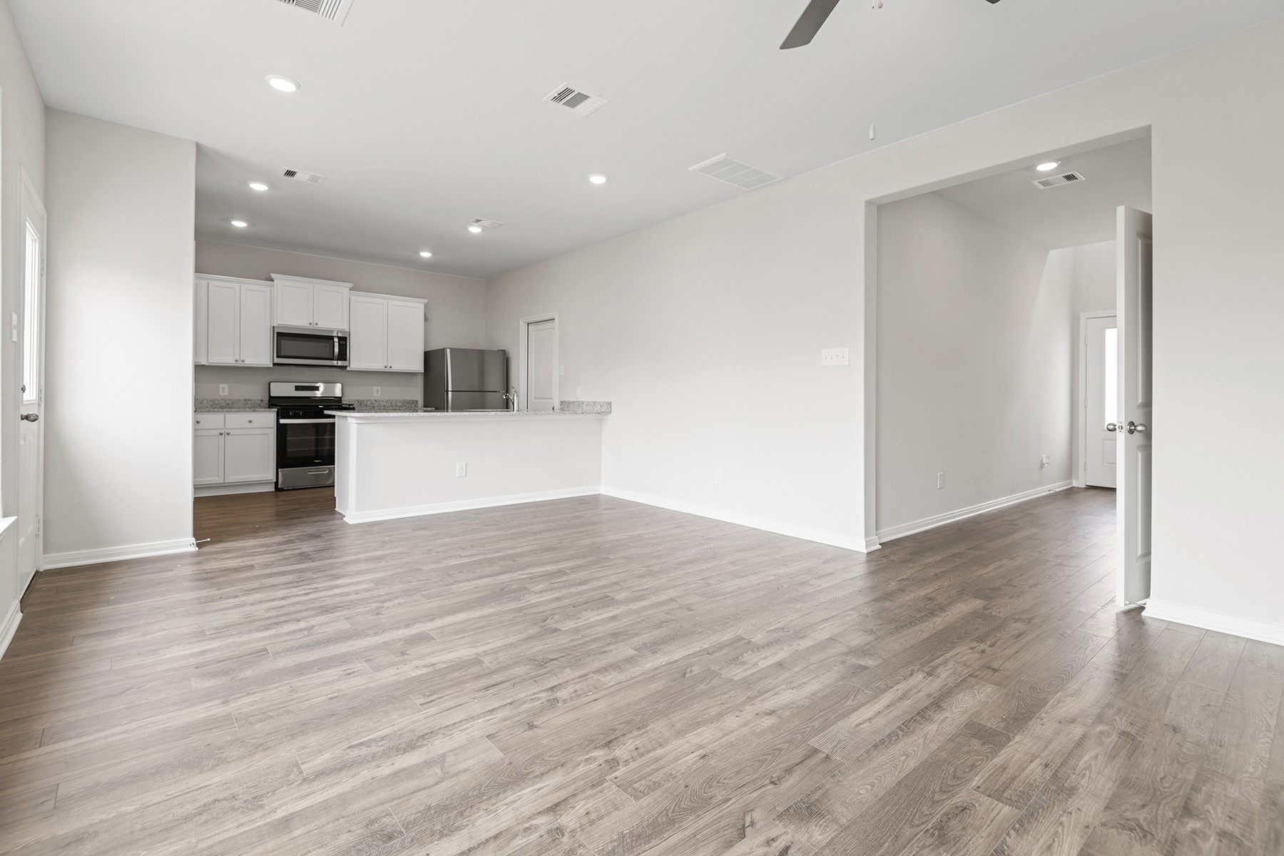 5750 Wild Iris Drive, Magnolia, TX 77354 5750 Wild Iris Drive, Magnolia, TX 77354