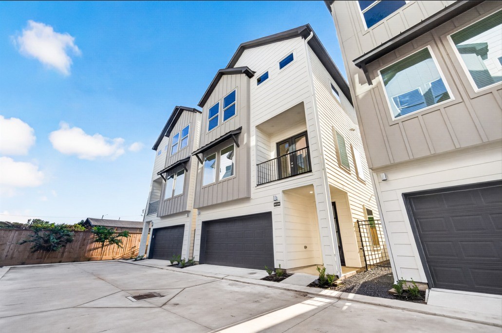 902 Kern St, #B, Houston, TX 77009 902 Kern St, #B, Houston, TX 77009