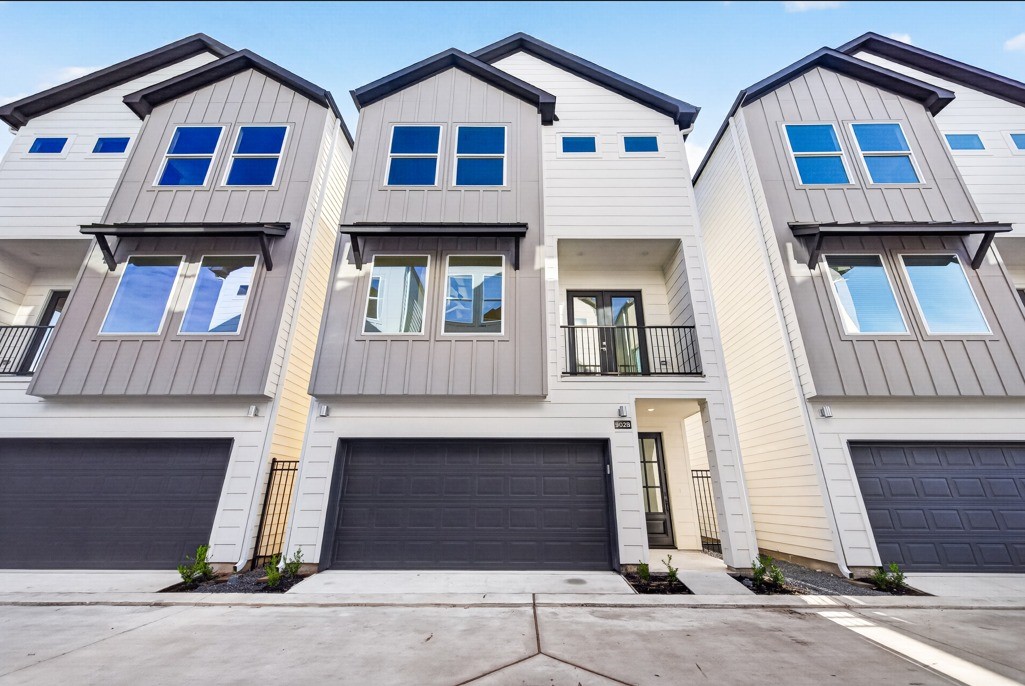 902 Kern St, #B, Houston, TX 77009