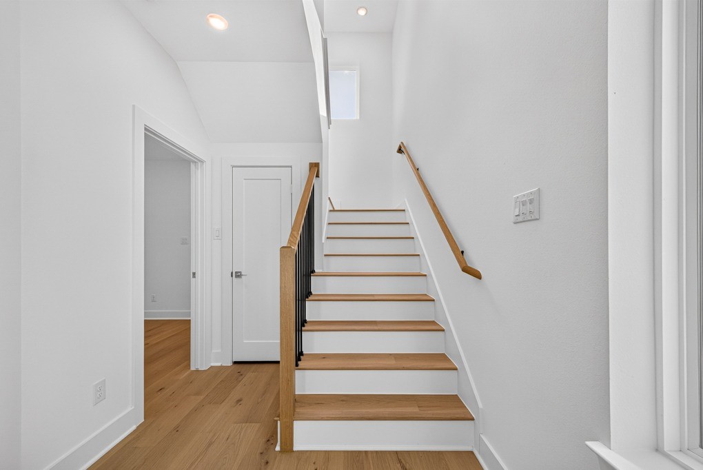 902 Kern St, #B, Houston, TX 77009