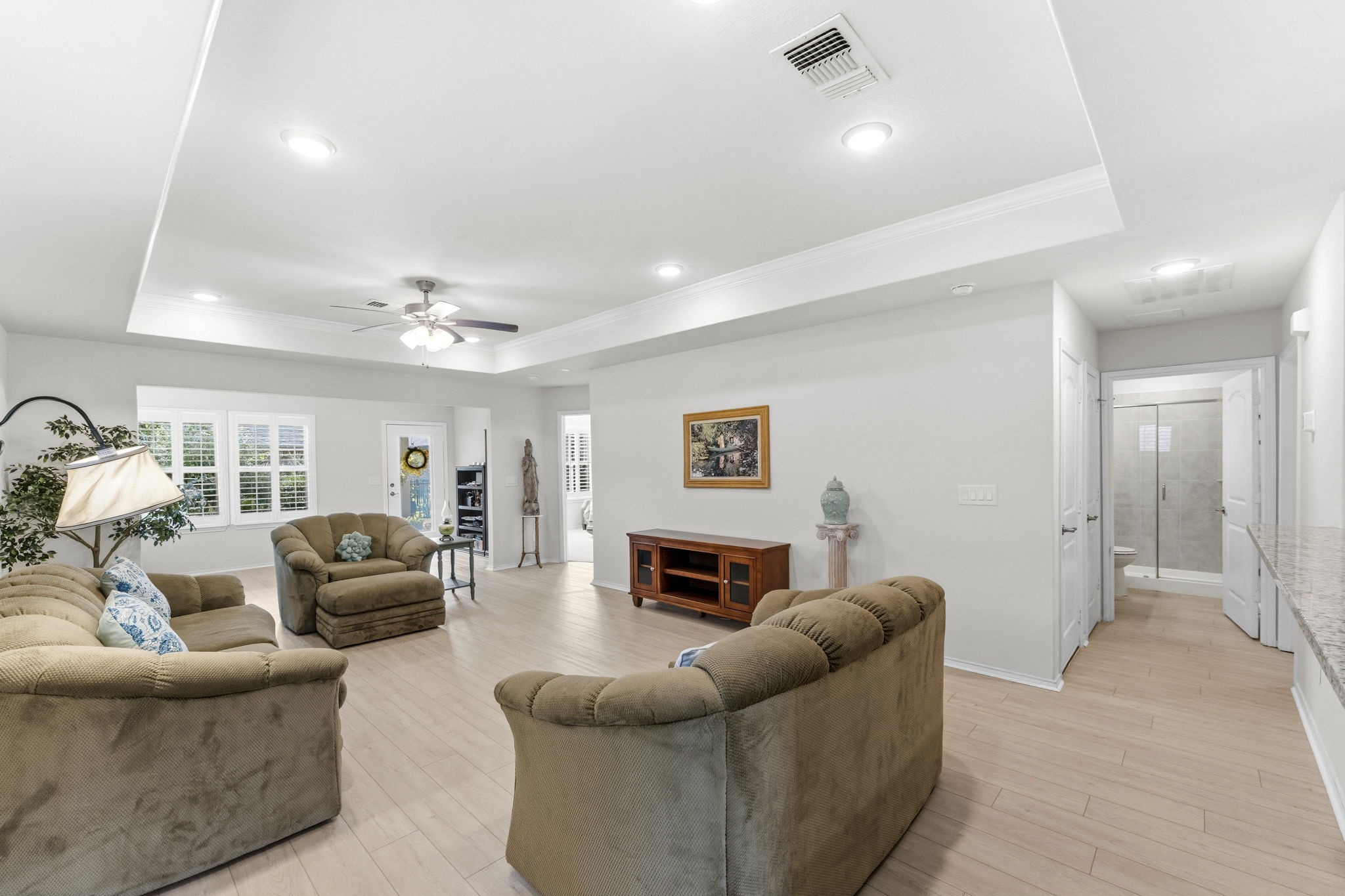 410 Thistle Thorn Drive, The Woodlands, TX 77382