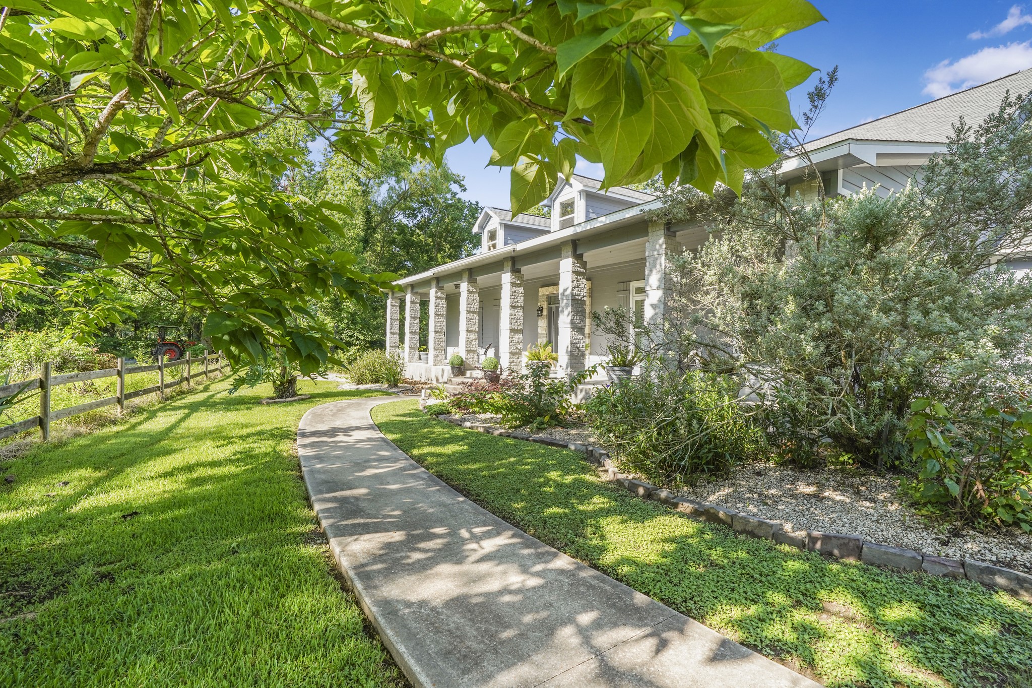 20547 Crosby Eastgate Road, Crosby, TX 77532