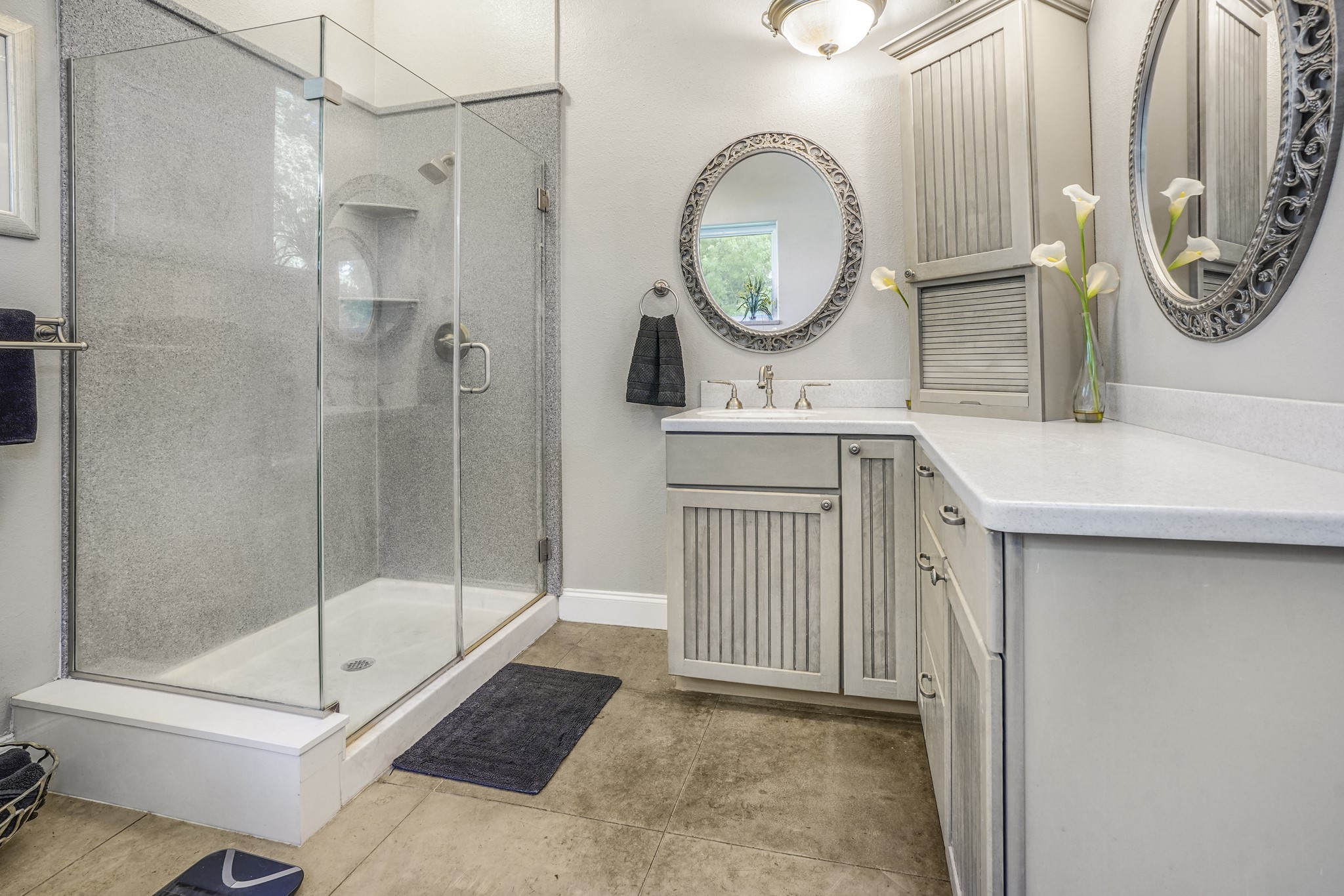 Primary bath