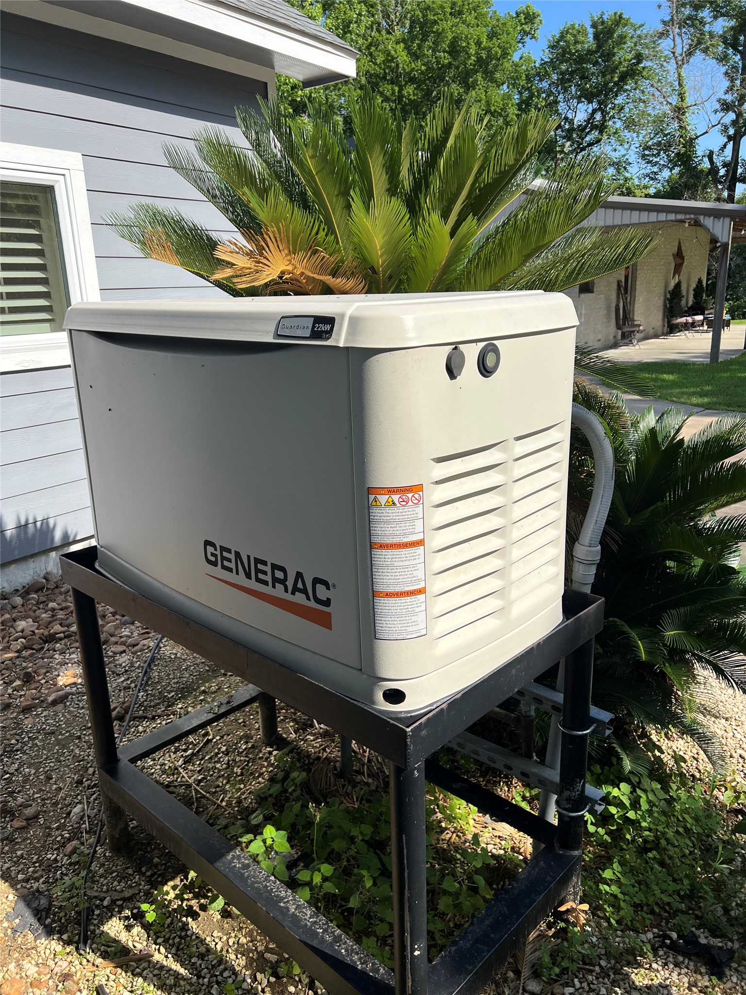 Whole house generator for the main home. Current owners run extension cords to the casita for the fridge and a lamp.