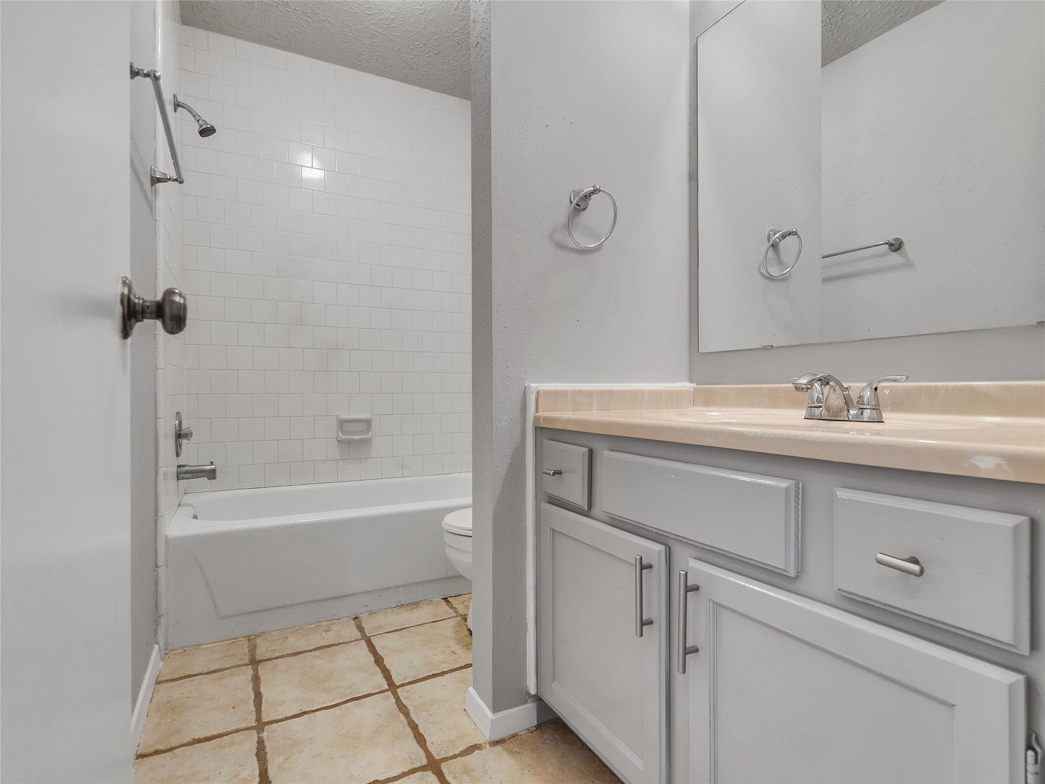 Common Bathroom