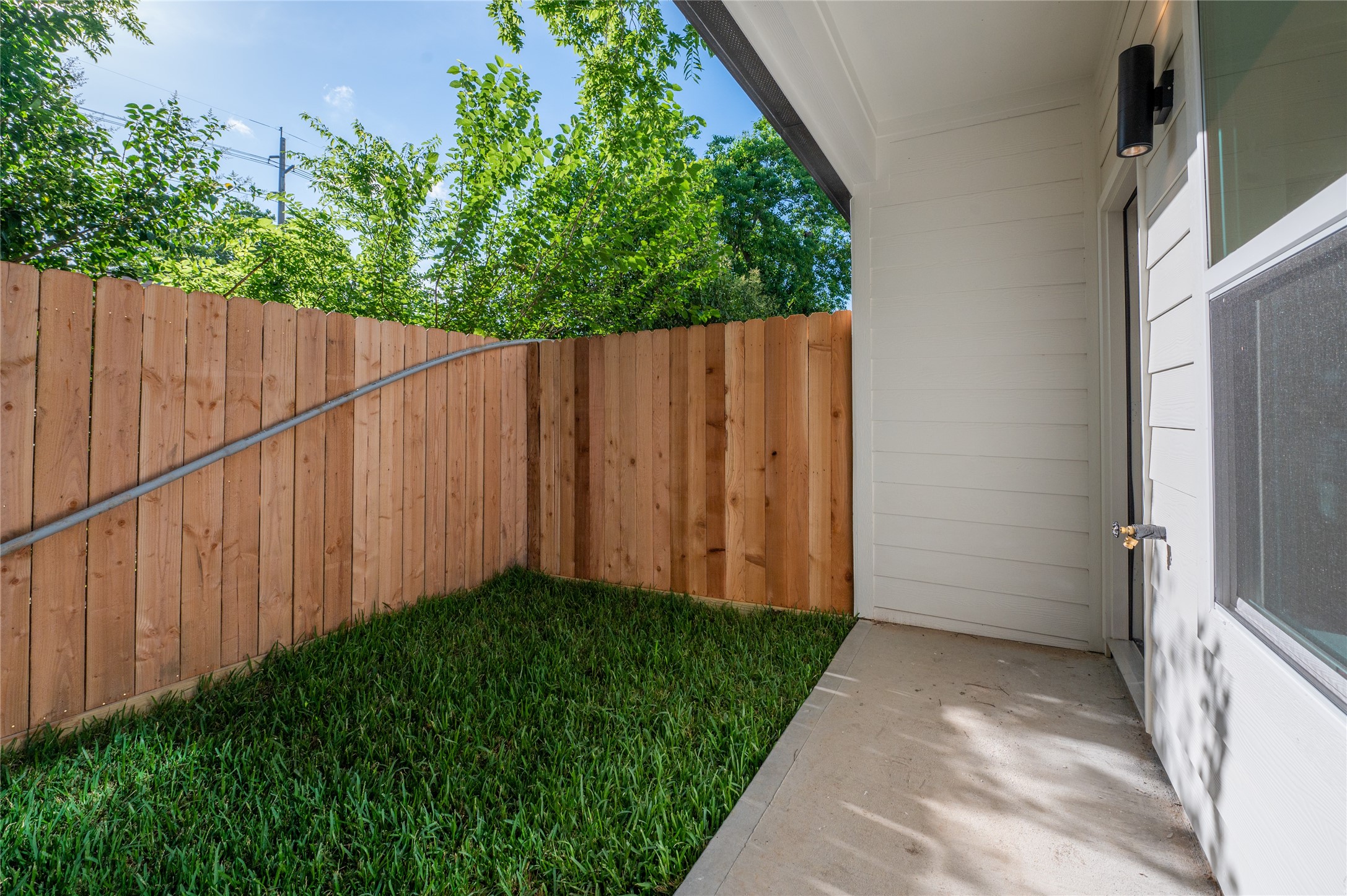 7930 Corinth Street, #B, Houston, TX 77051