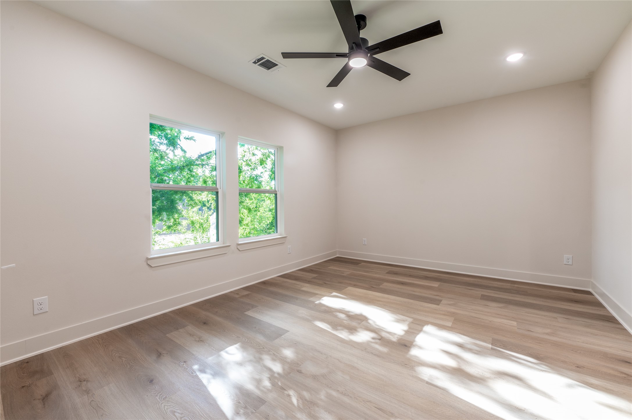 7930 Corinth Street, #B, Houston, TX 77051