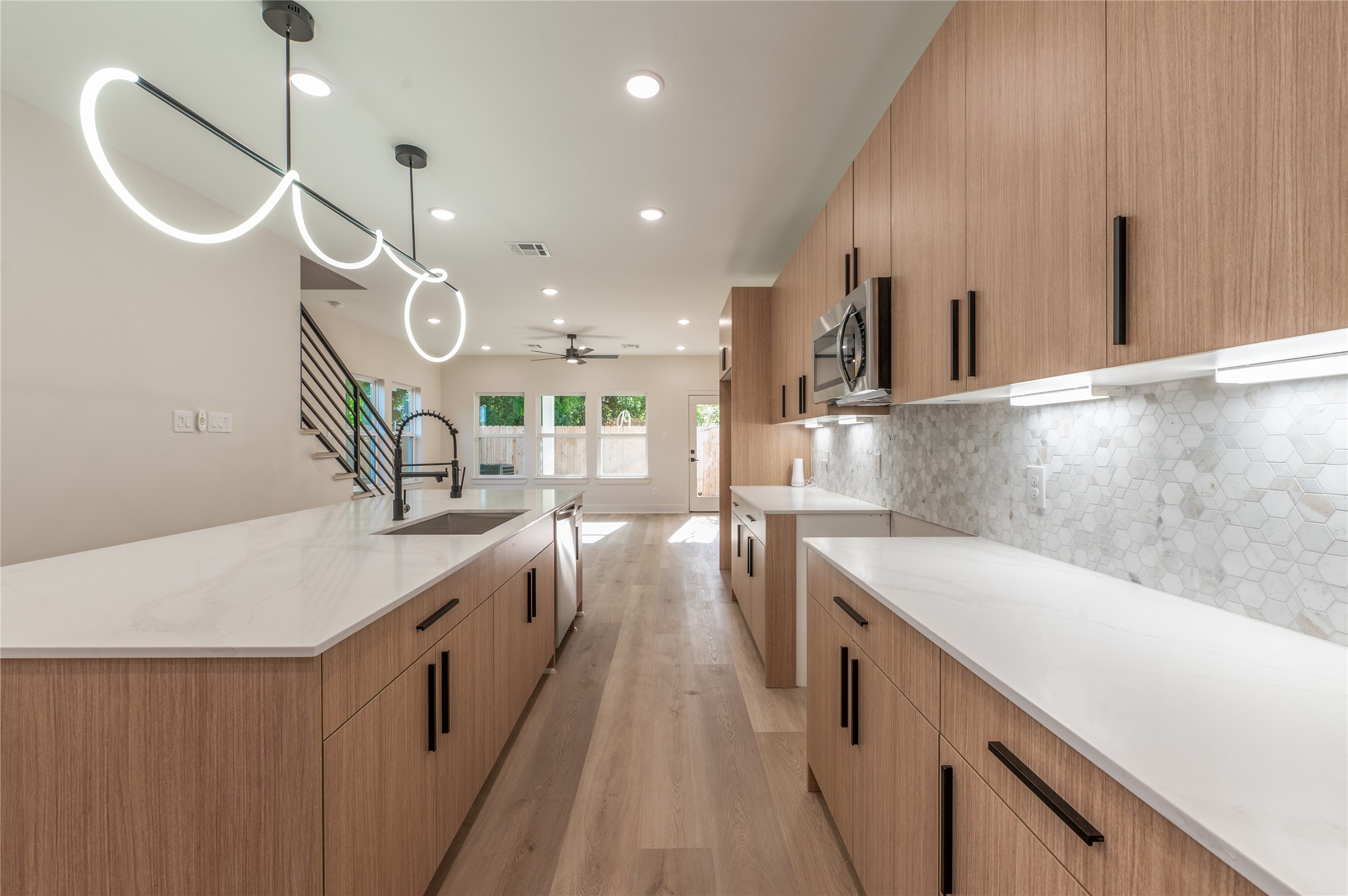 7930 Corinth Street, #B, Houston, TX 77051