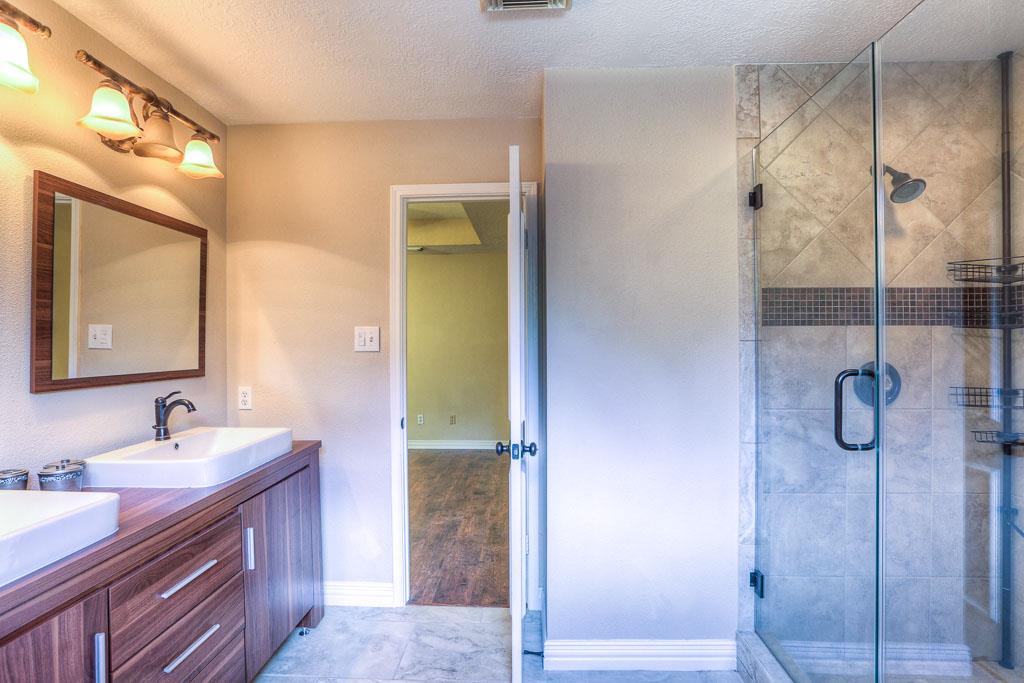 130 Willowwood Circle, The Woodlands, TX 77381