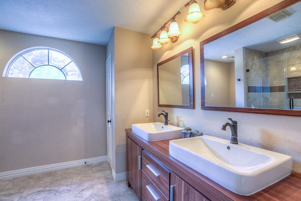 130 Willowwood Circle, The Woodlands, TX 77381