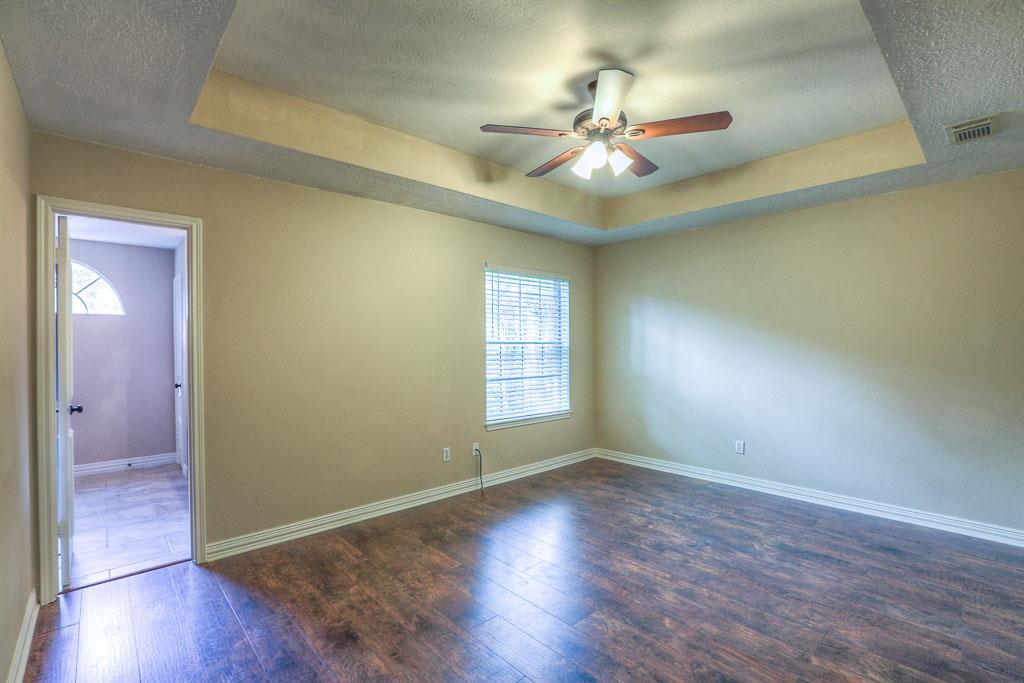 130 Willowwood Circle, The Woodlands, TX 77381