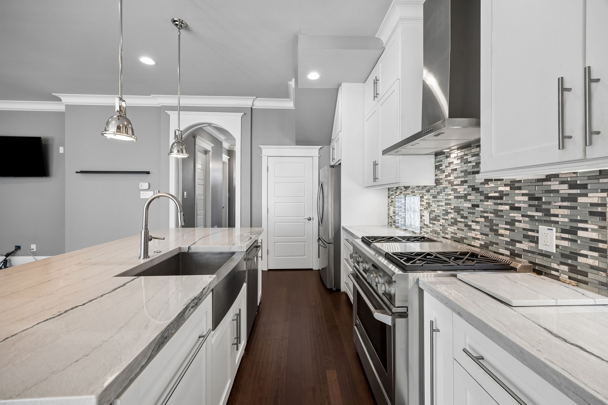 806 Algregg Street, Houston, TX 77008