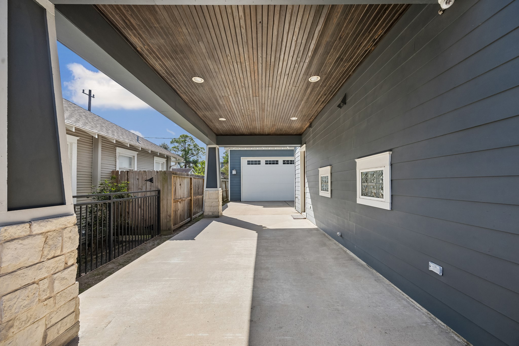 806 Algregg Street, Houston, TX 77008