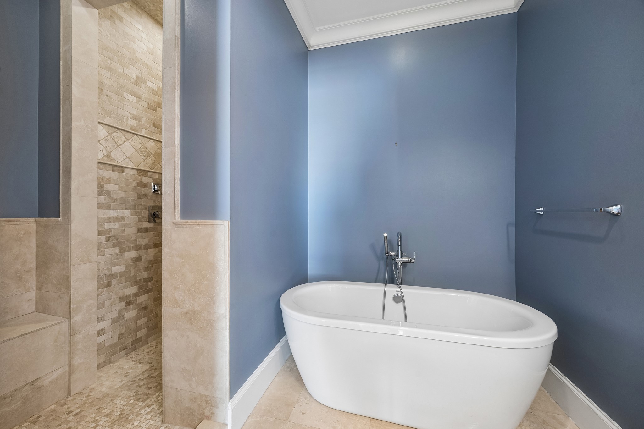 806 Algregg Street, Houston, TX 77008 806 Algregg Street, Houston, TX 77008