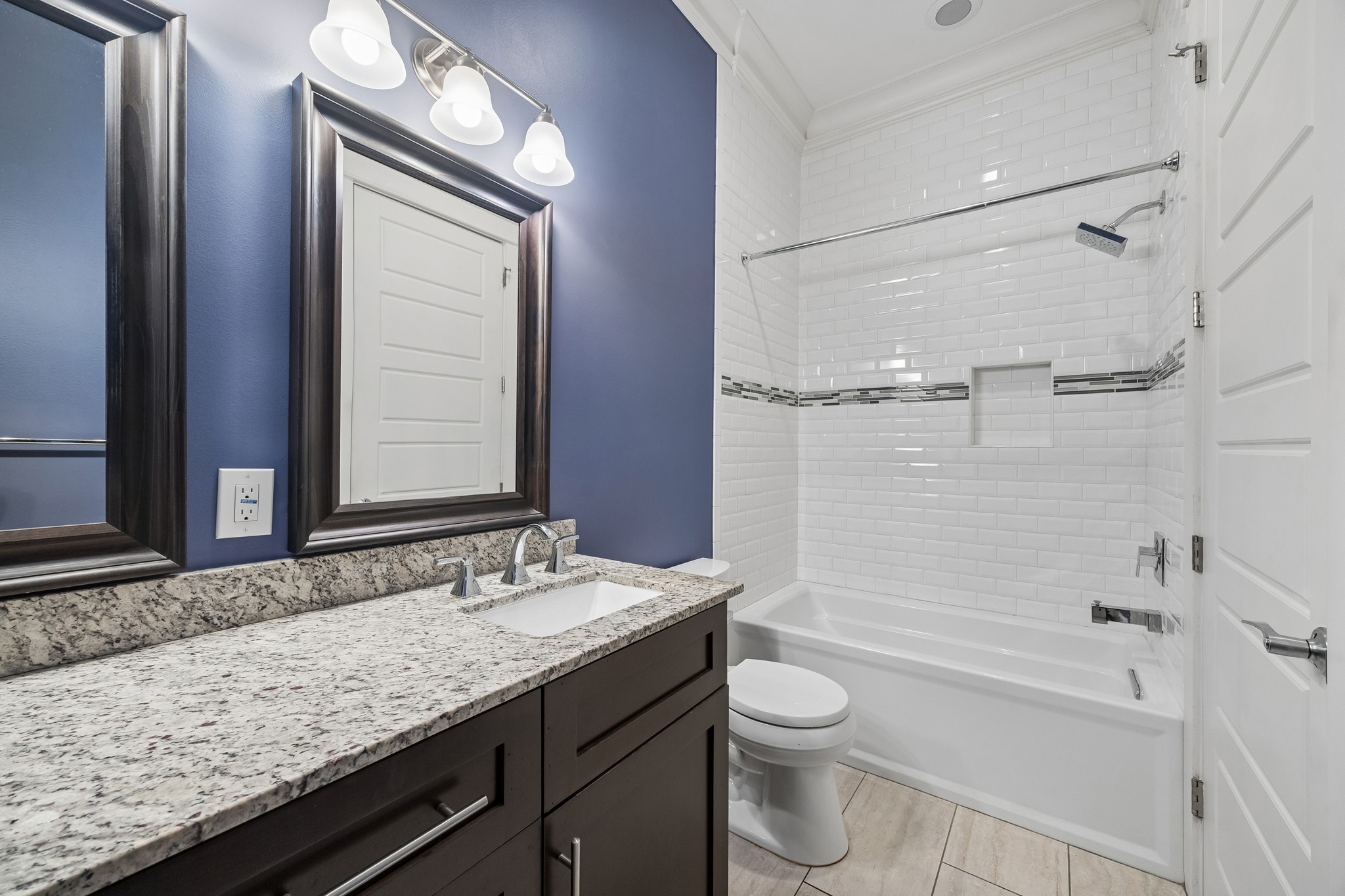 806 Algregg Street, Houston, TX 77008