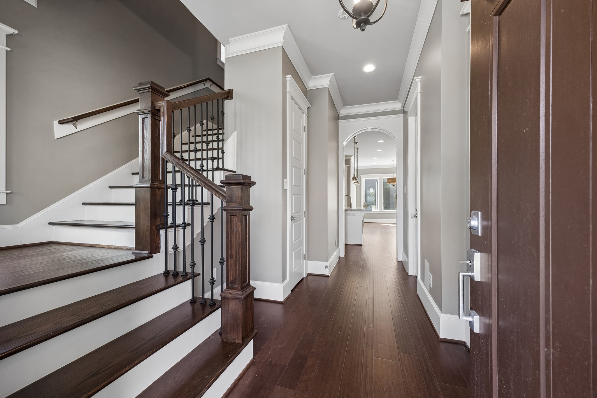 806 Algregg Street, Houston, TX 77008