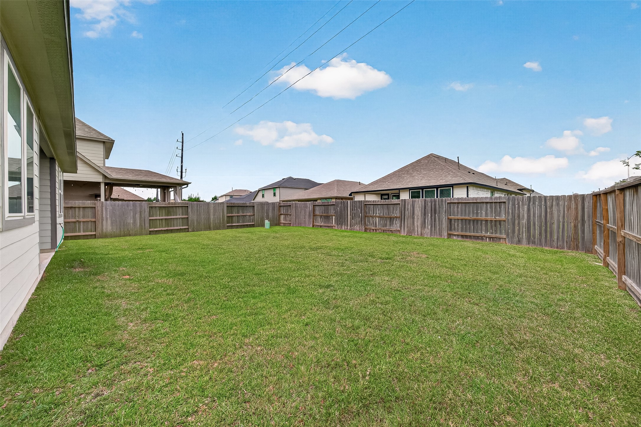 17027 Bainham Forest Trail, Hockley, TX 77447