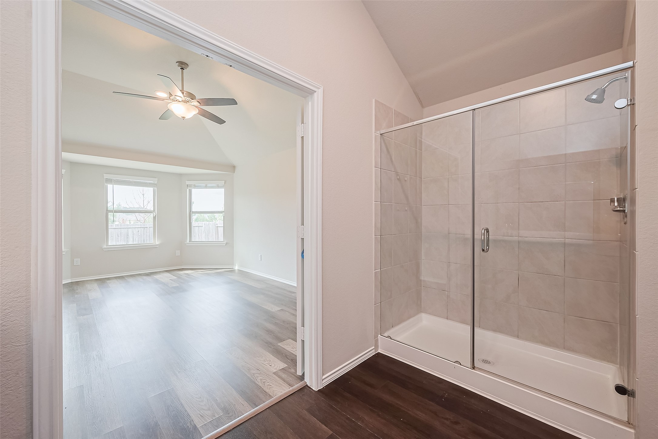 335 Jewett Meadow Drive, Magnolia, TX 77354
