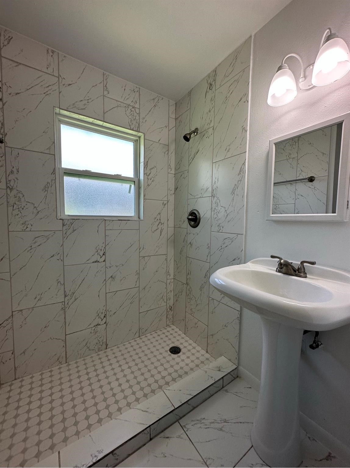 2303 Blodgett Street, Houston, TX 77004