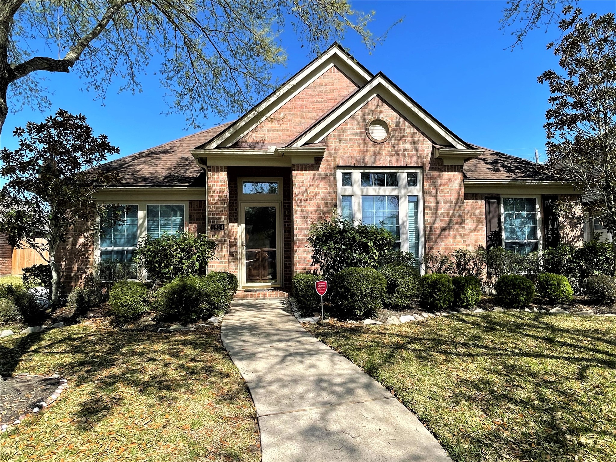 1854 Silent Shore Court, League City, TX 77573