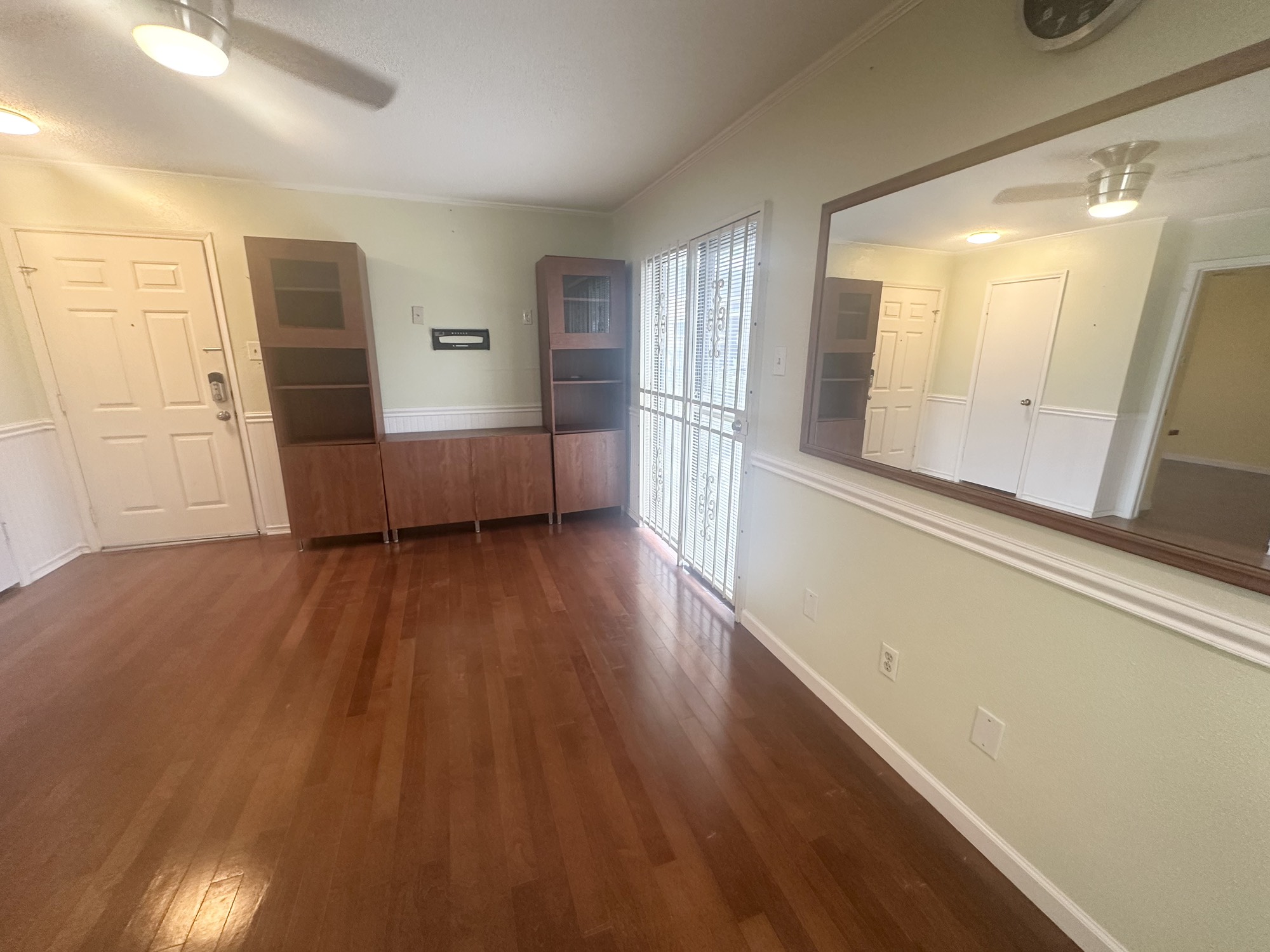 2750 Holly Hall Street, #403, Houston, TX 77054 2750 Holly Hall Street, #403, Houston, TX 77054