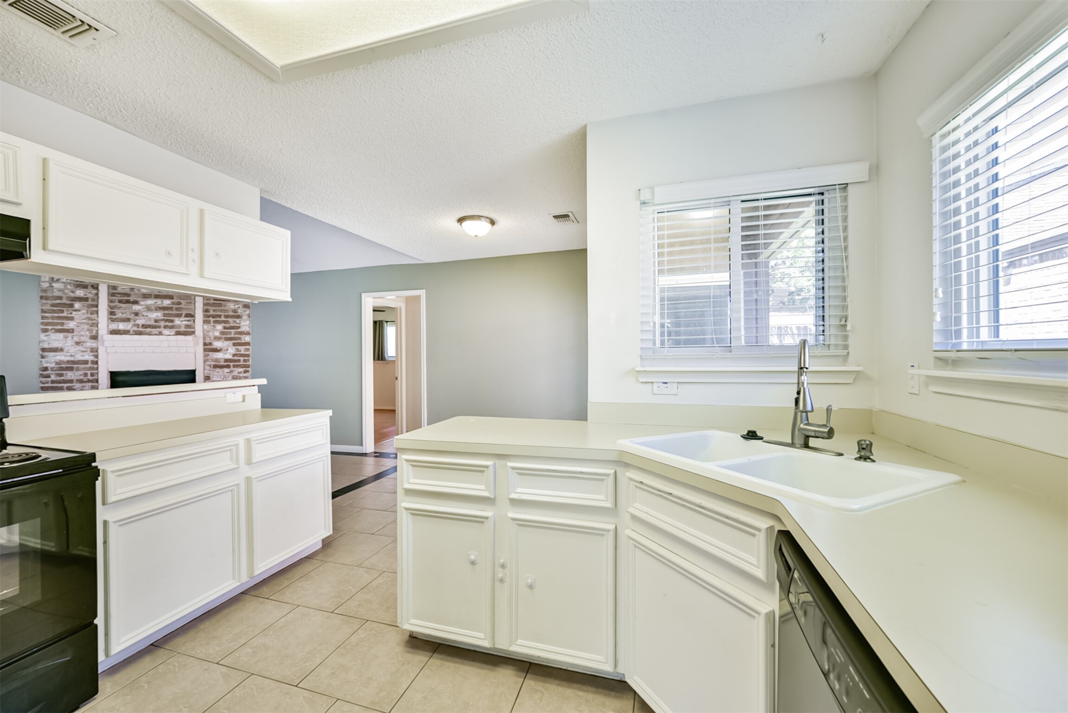 16927 Amidon Drive, Spring, TX 77379