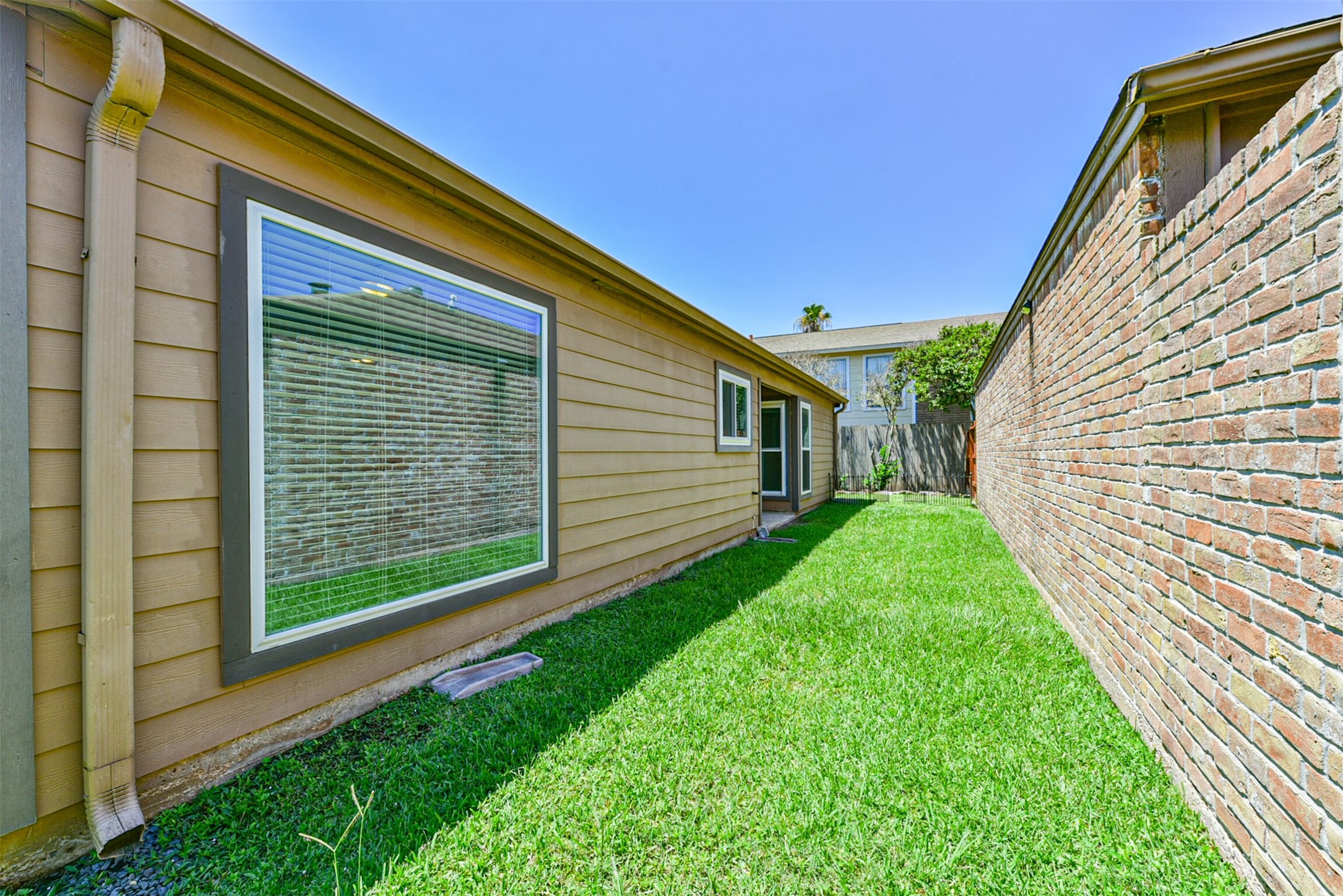 16927 Amidon Drive, Spring, TX 77379