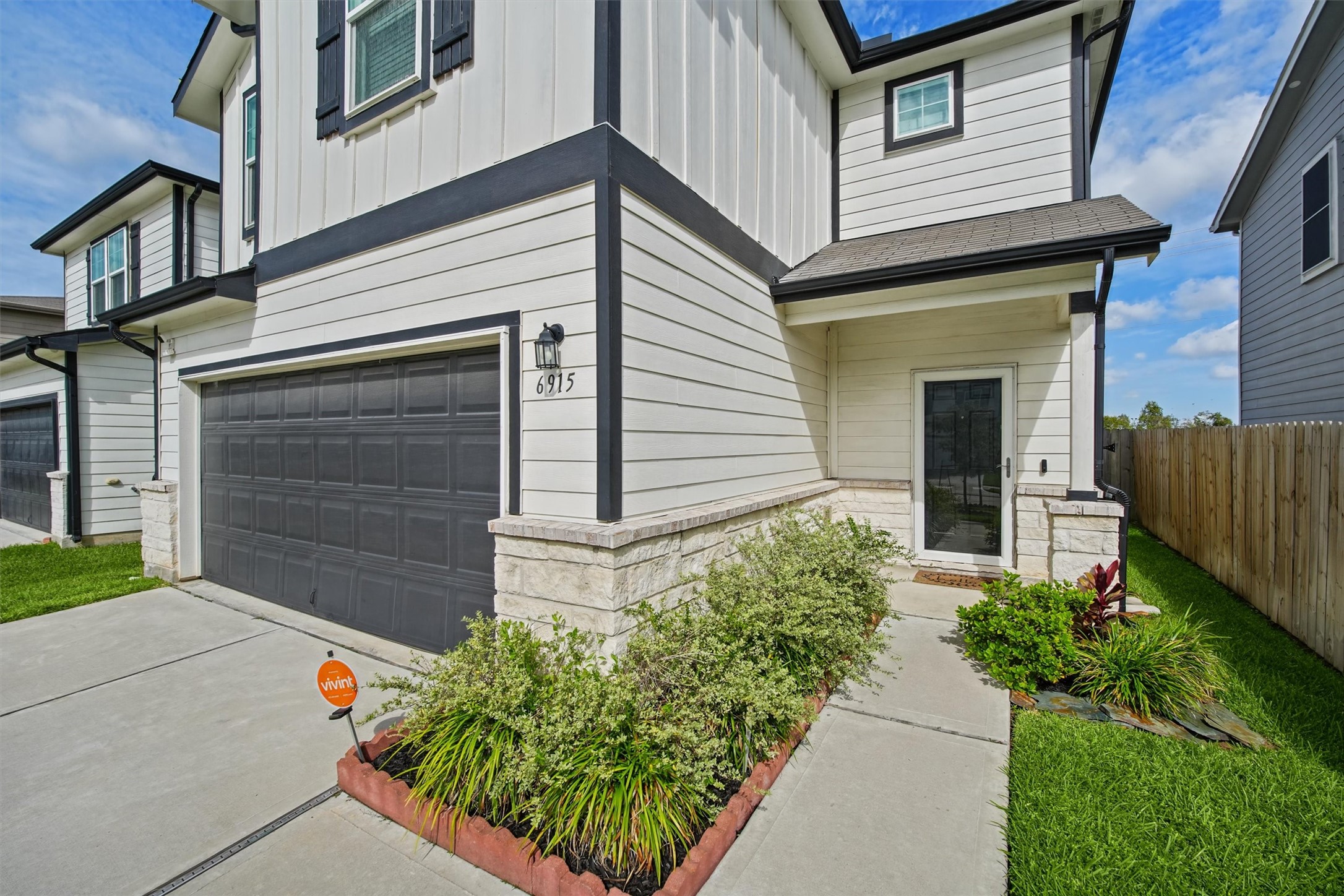 6915 Forbes Run Drive, Houston, TX 77075
