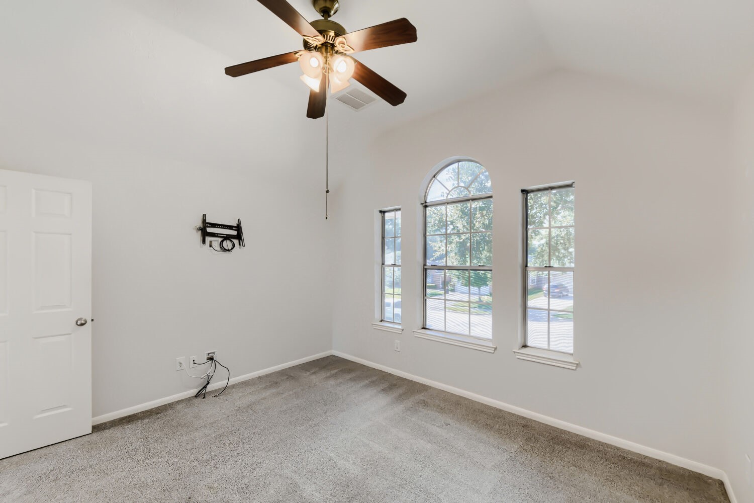 26872 Towerguard Drive, Kingwood, TX 77339