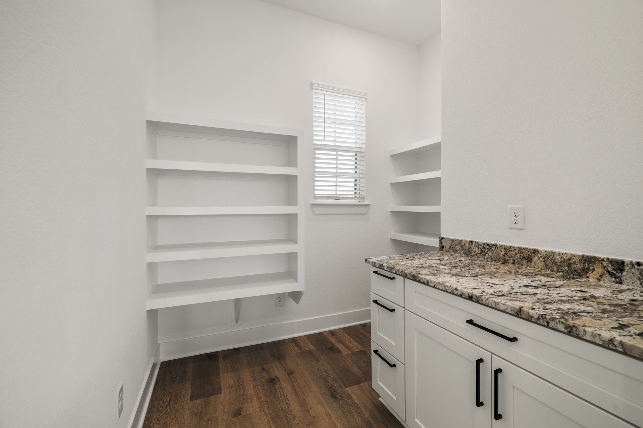 5628 Marigold Mile Drive, Magnolia, TX 77354