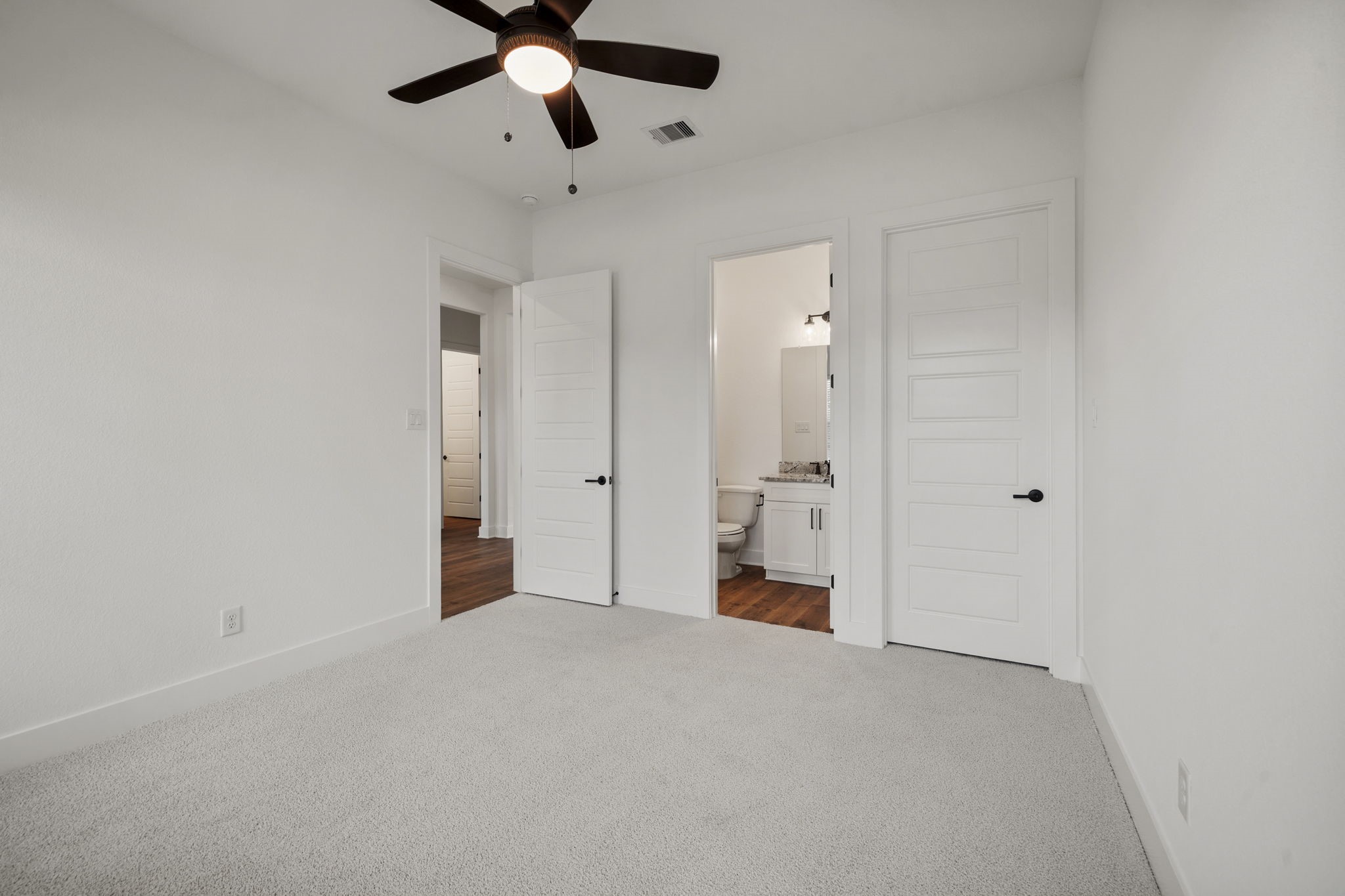 5628 Marigold Mile Drive, Magnolia, TX 77354 5628 Marigold Mile Drive, Magnolia, TX 77354