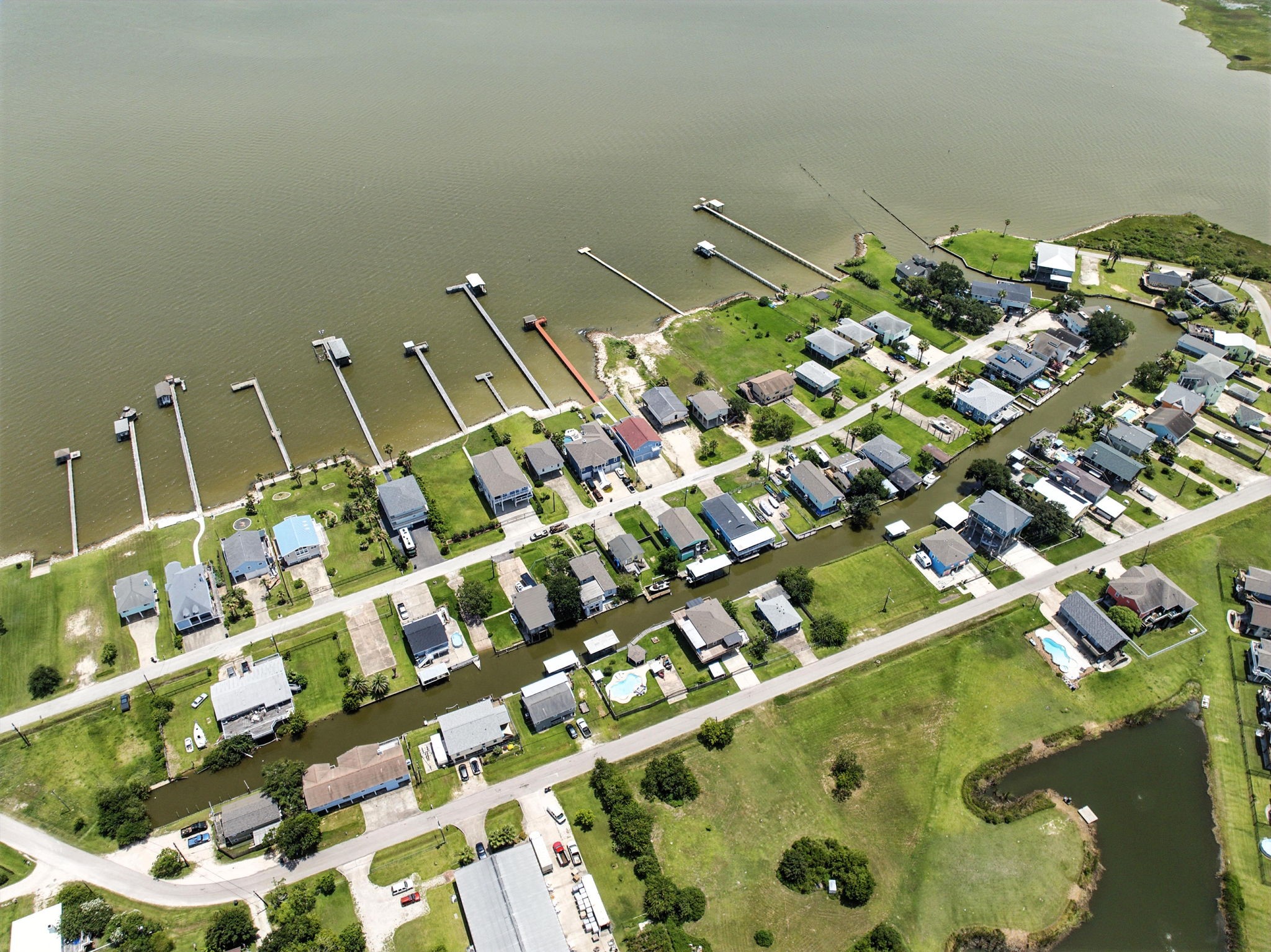 1612 Dick Bay Drive, Dickinson, TX 77539