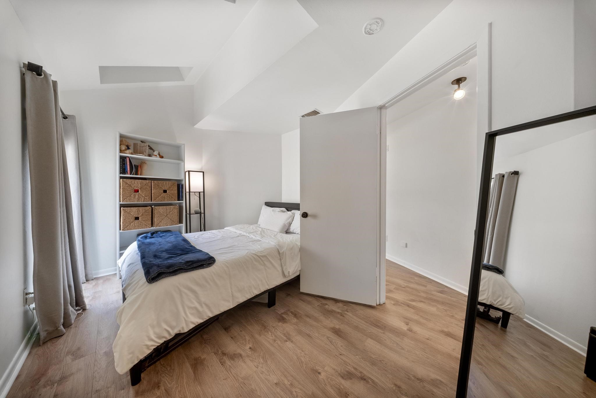 4904 Feagan Street, #1, Houston, TX 77007