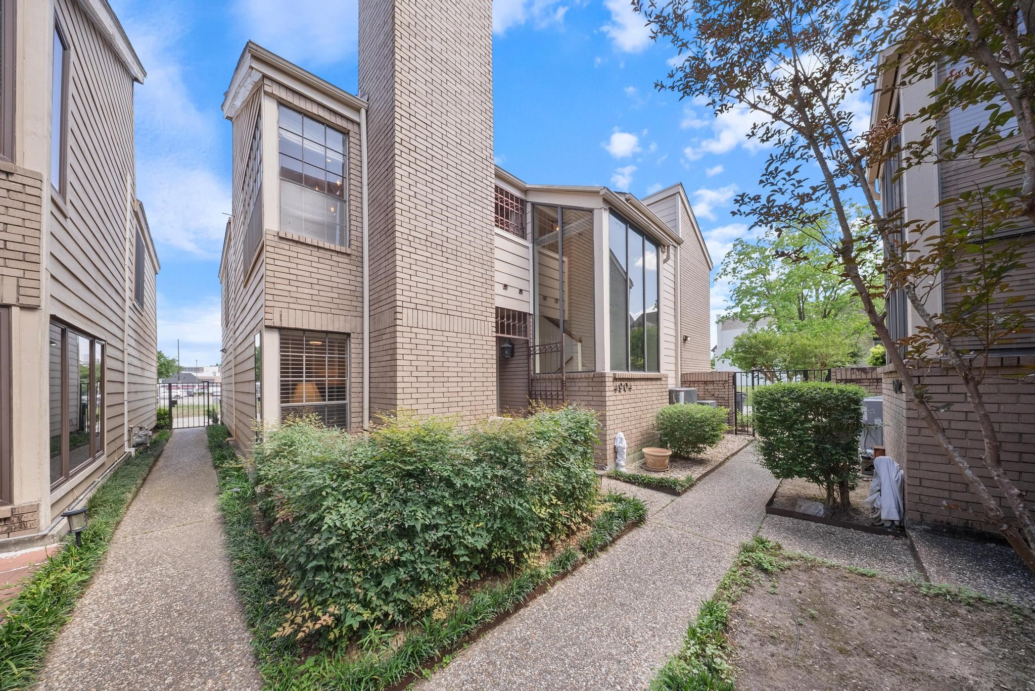 4904 Feagan Street, #1, Houston, TX 77007