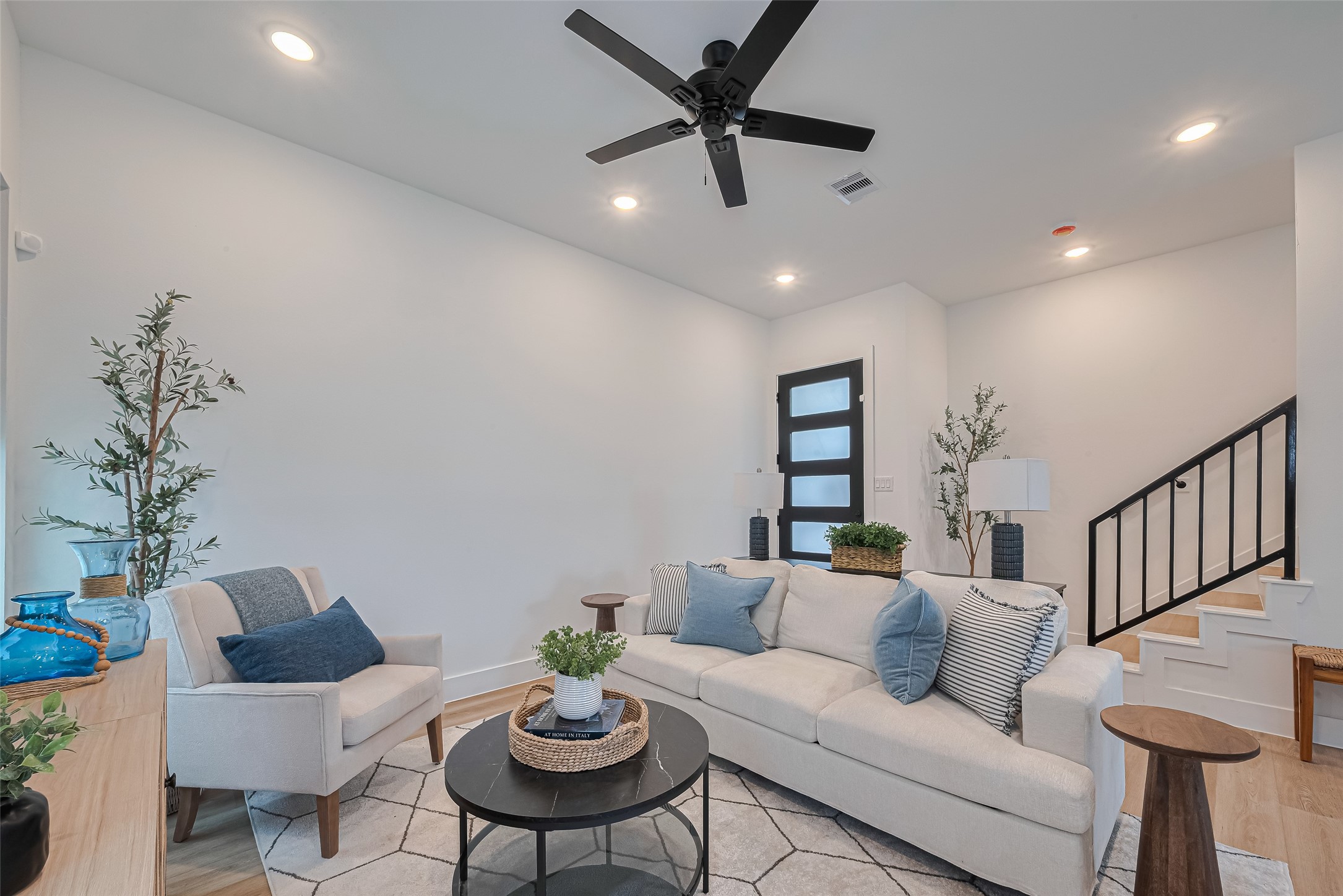 2118 Creston Drive, #A/B, Houston, TX 77026