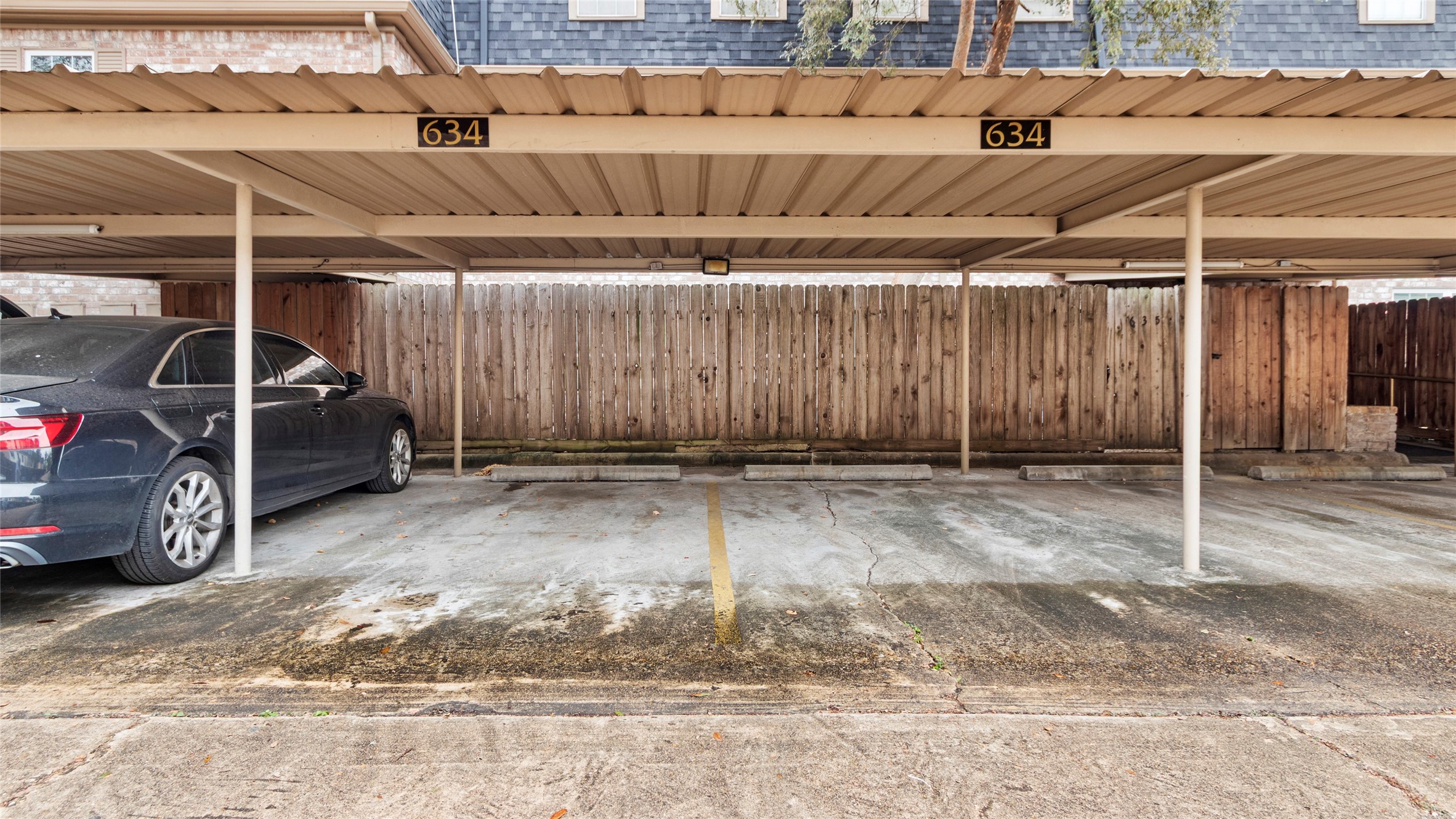 355 N Post Oak Lane, #634, Houston, TX 77024