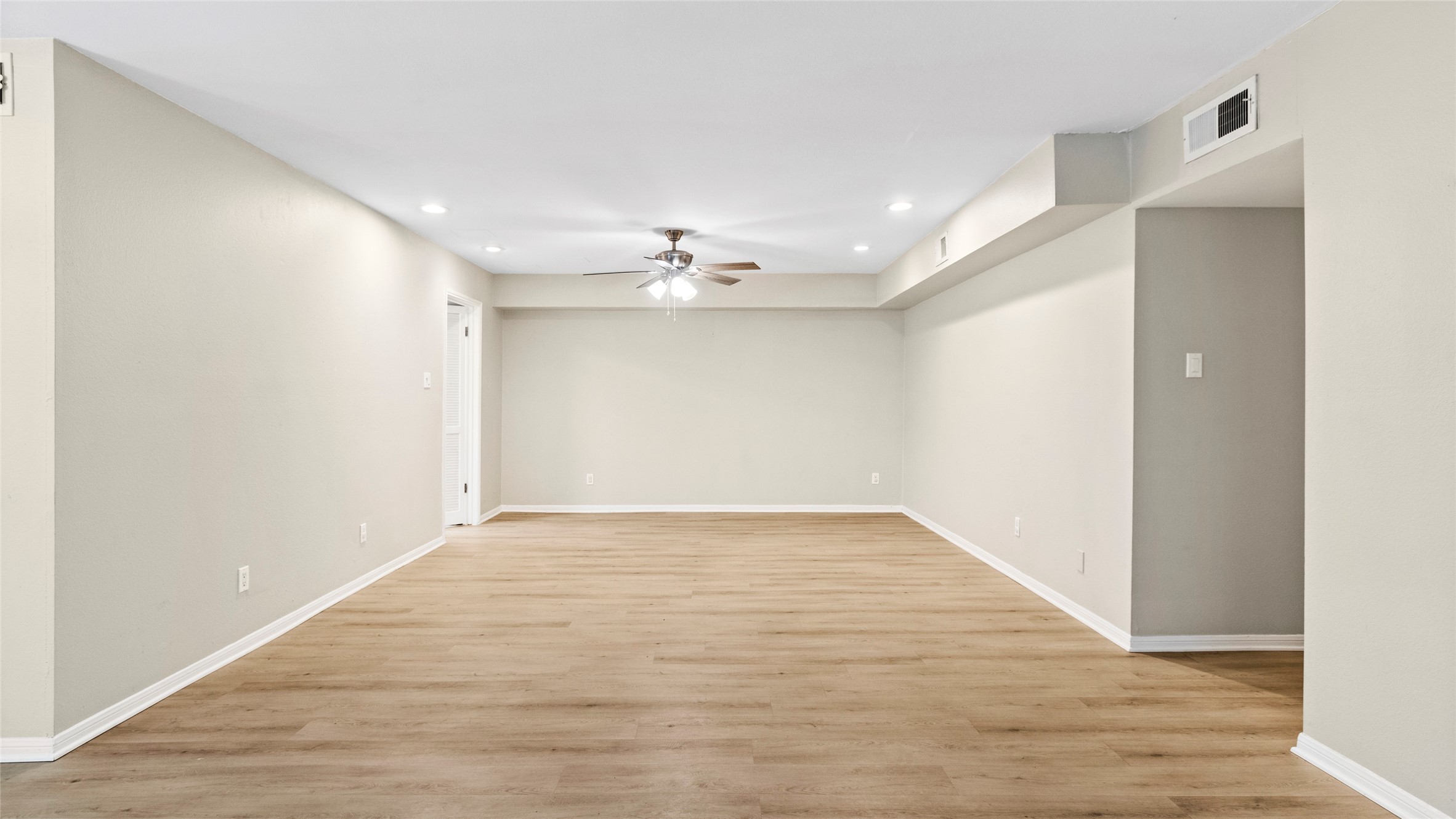 355 N Post Oak Lane, #634, Houston, TX 77024