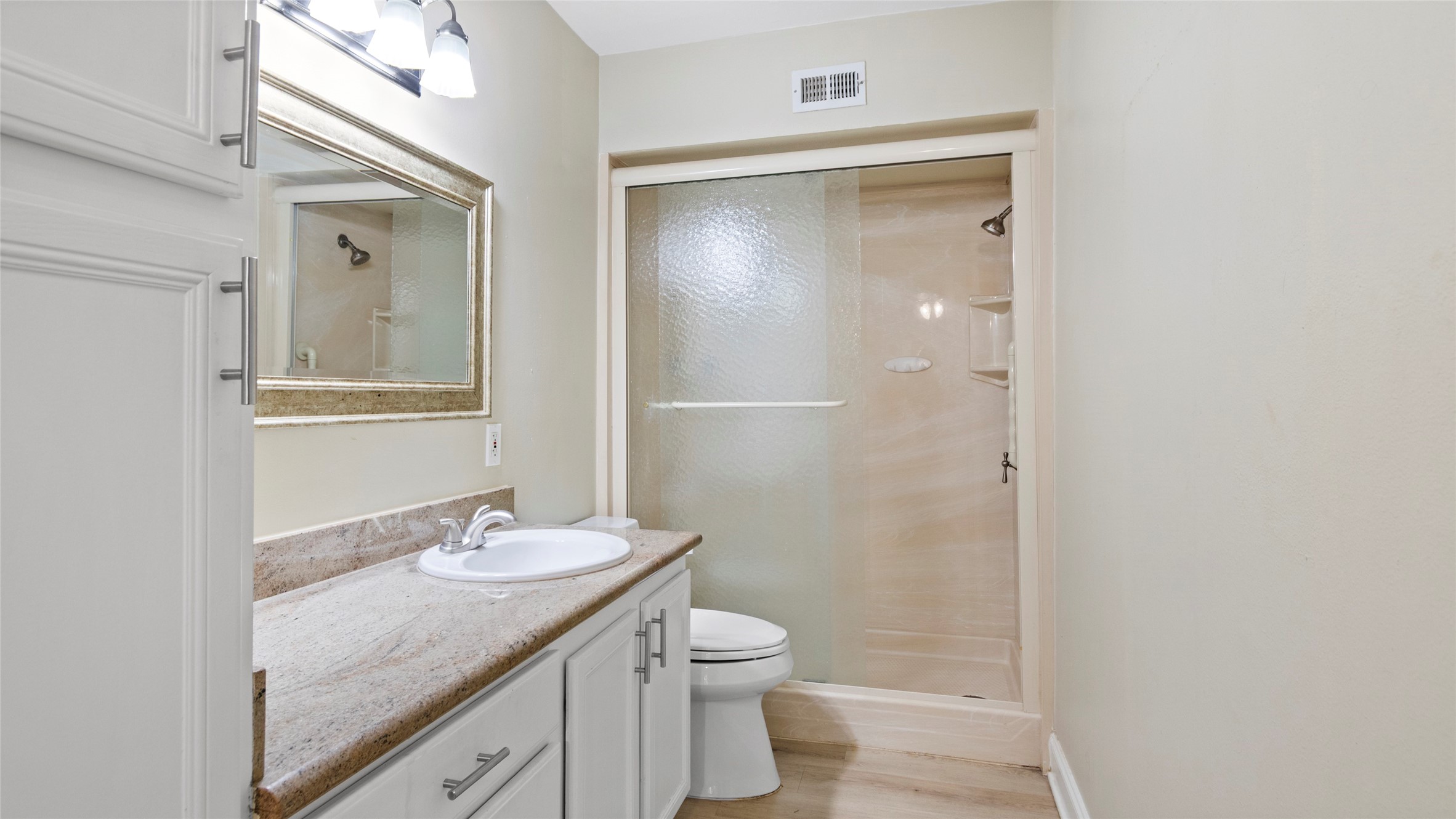 355 N Post Oak Lane, #634, Houston, TX 77024