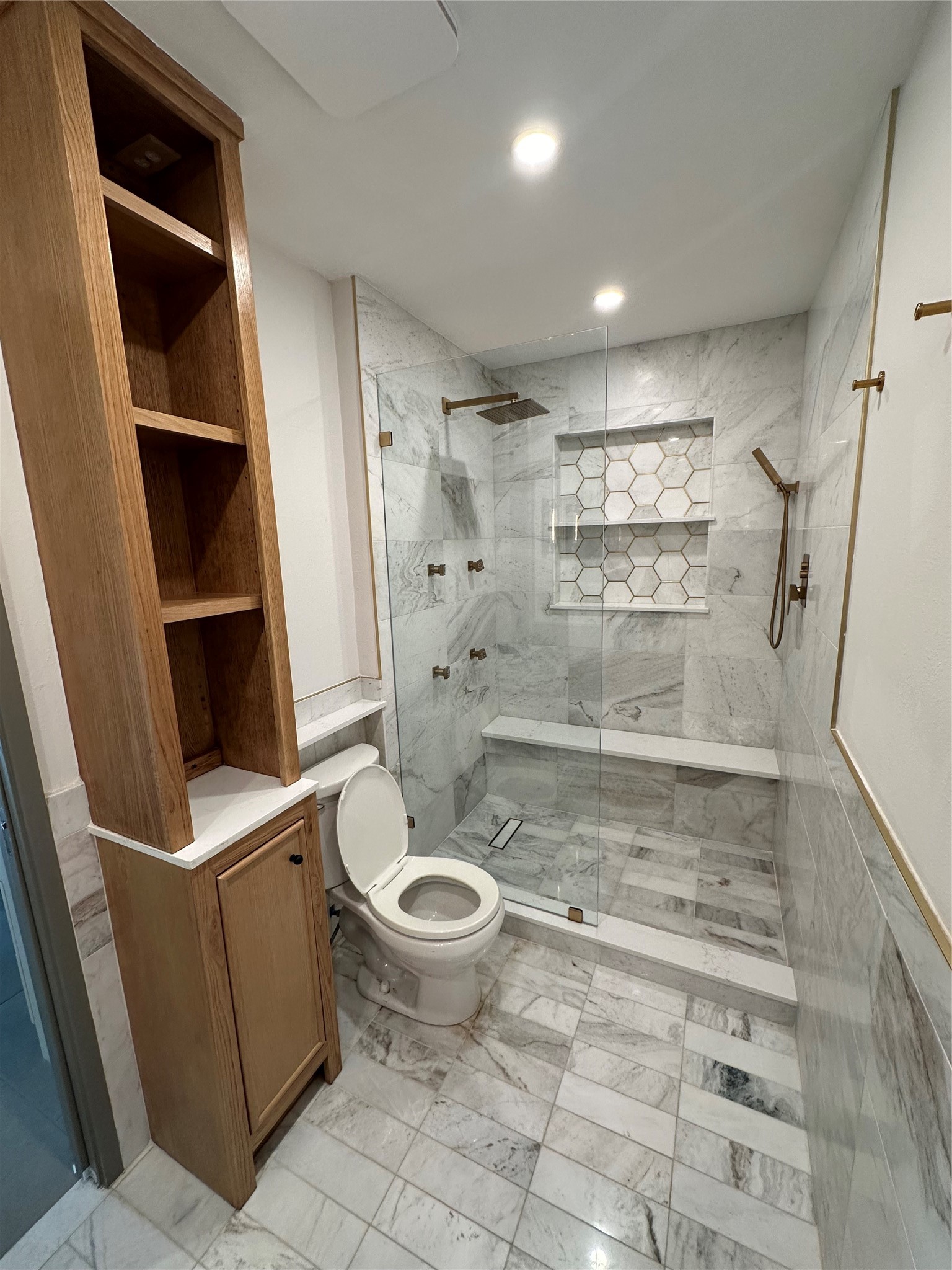 Unique built in Tower W/ Large Walk In Shower. Unique built in Tower W/ Large Walk In Shower.