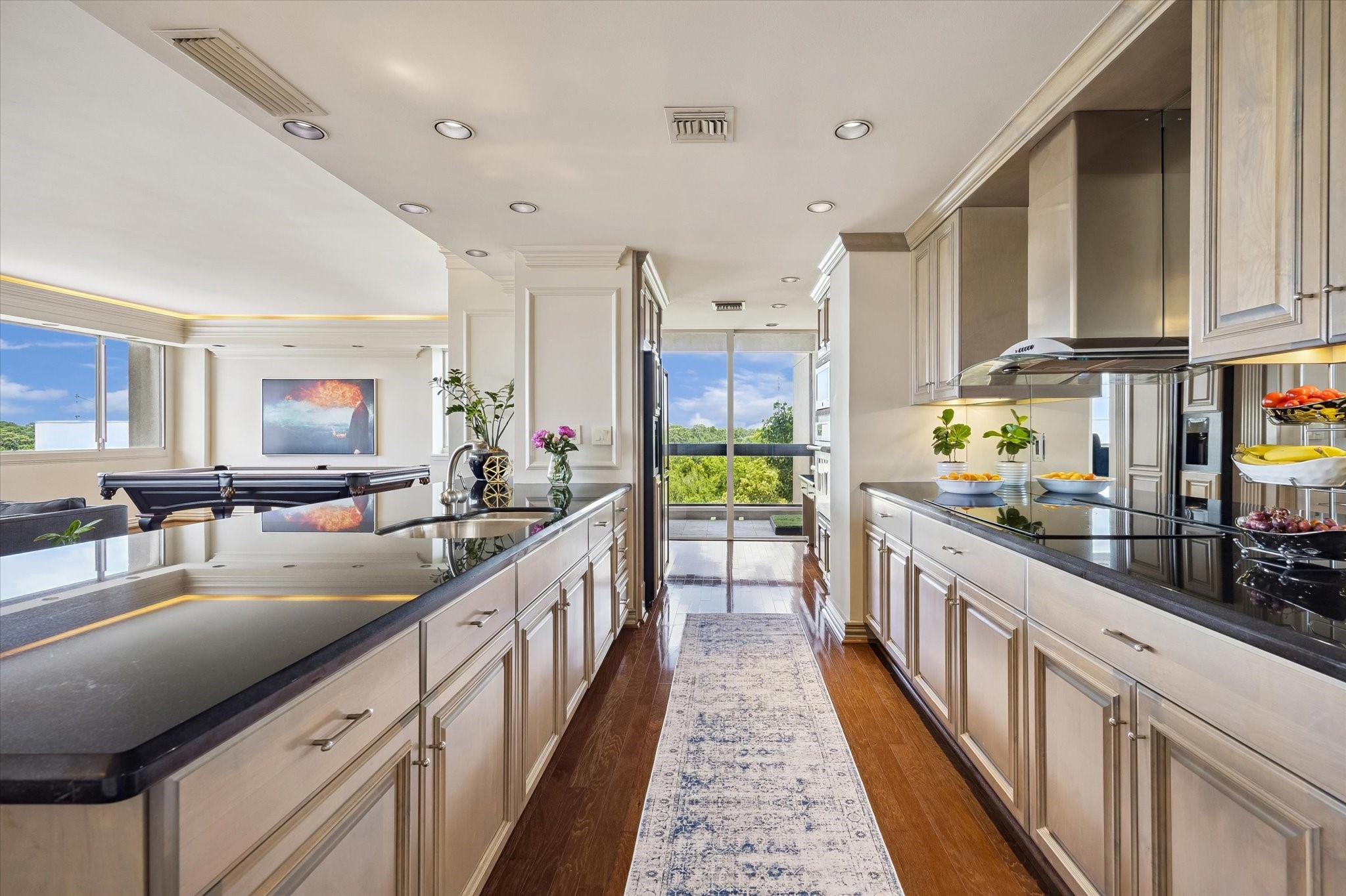 Galley view of the kitchen towards the second balcony.
