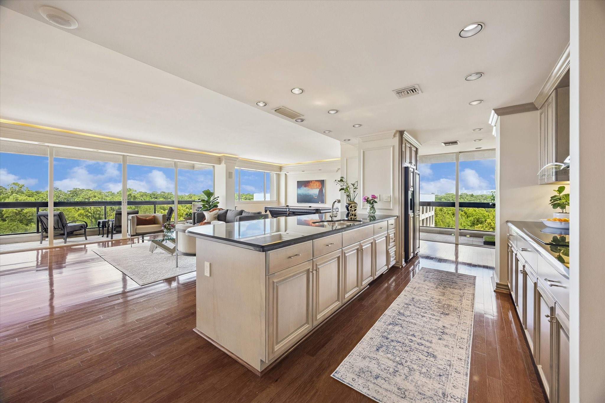 Updated 7th floor residence with above the tree top views!