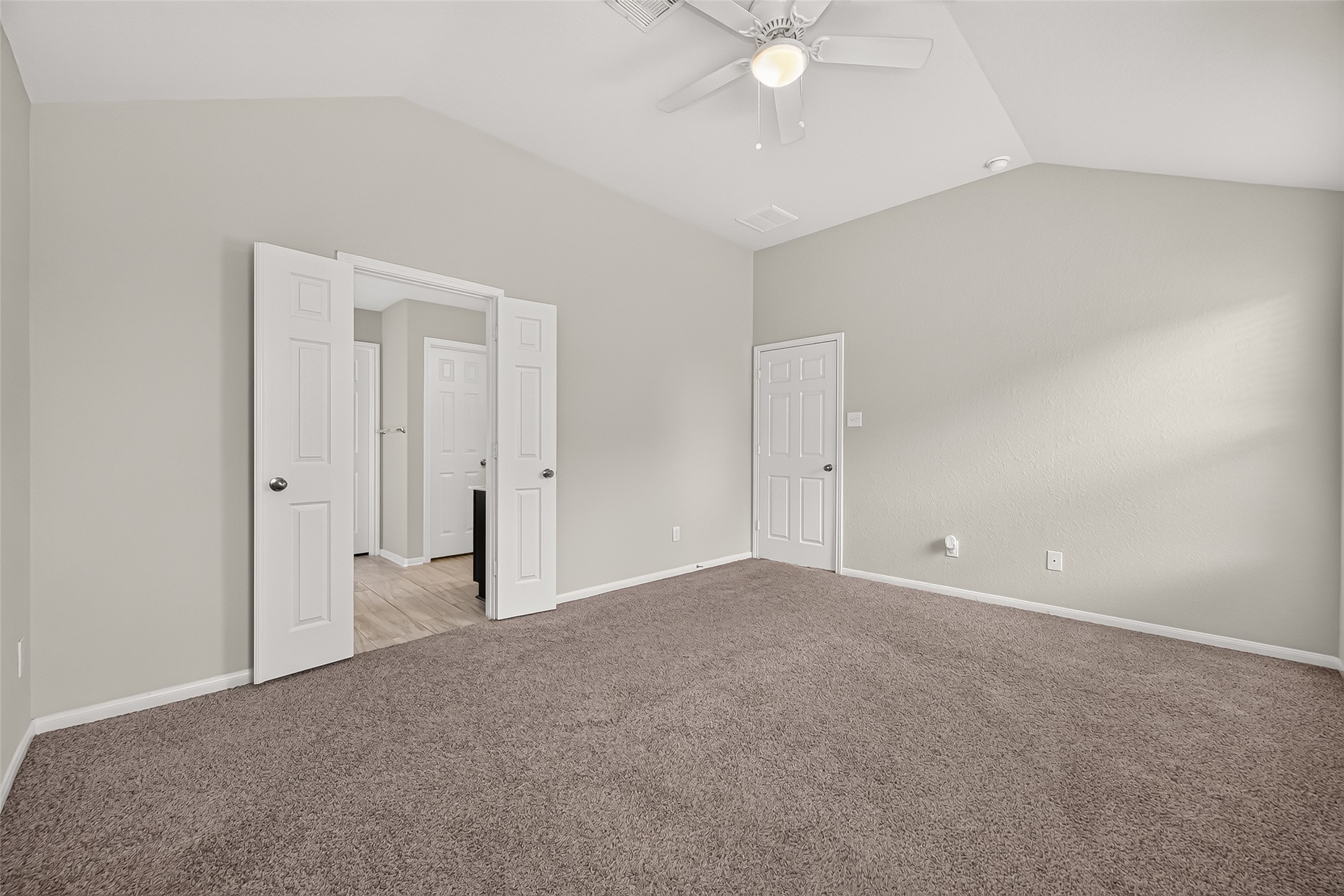 2122 Artic Loon Drive, Conroe, TX 77385