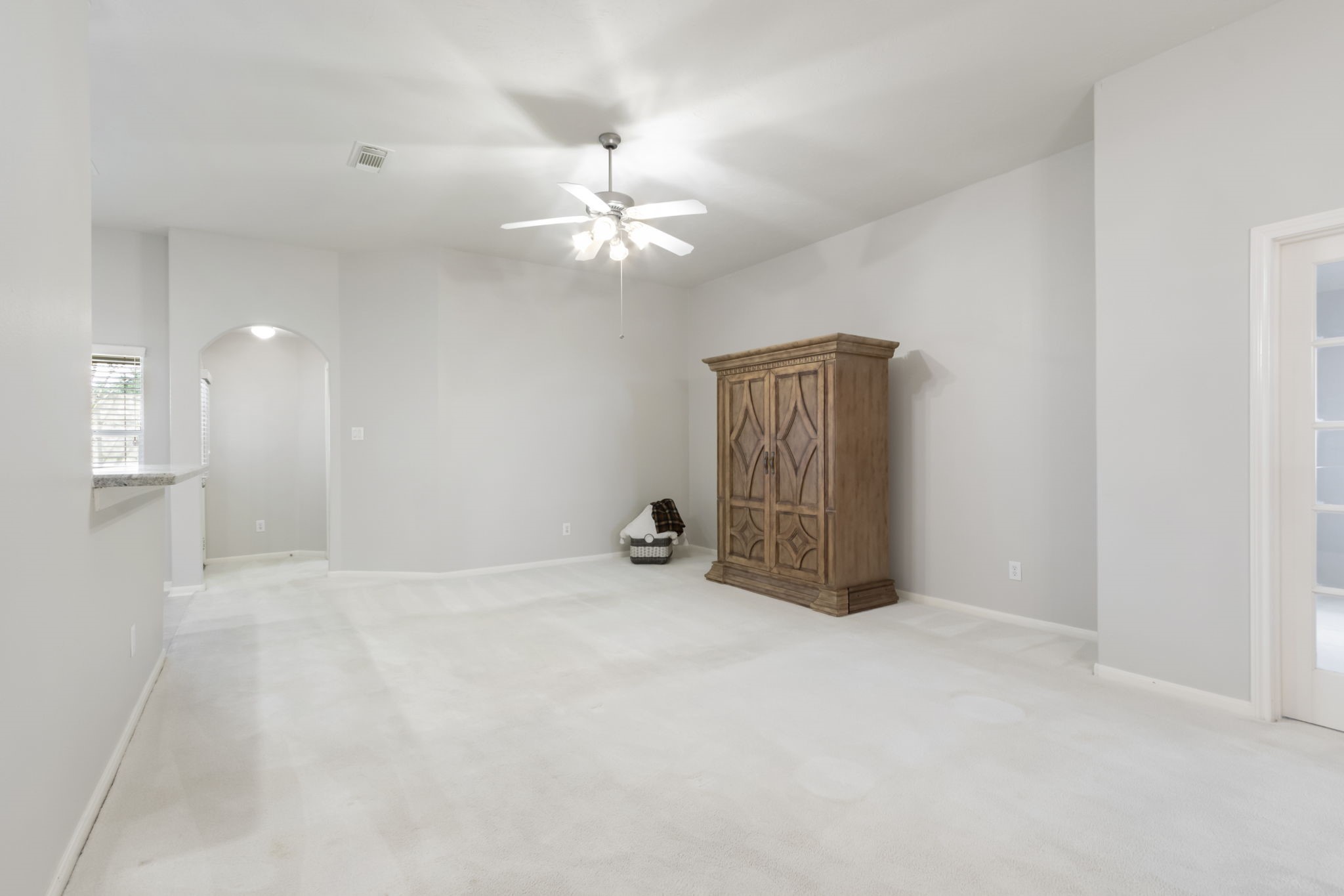 15839 Collinsville Drive, Tomball, TX 77377