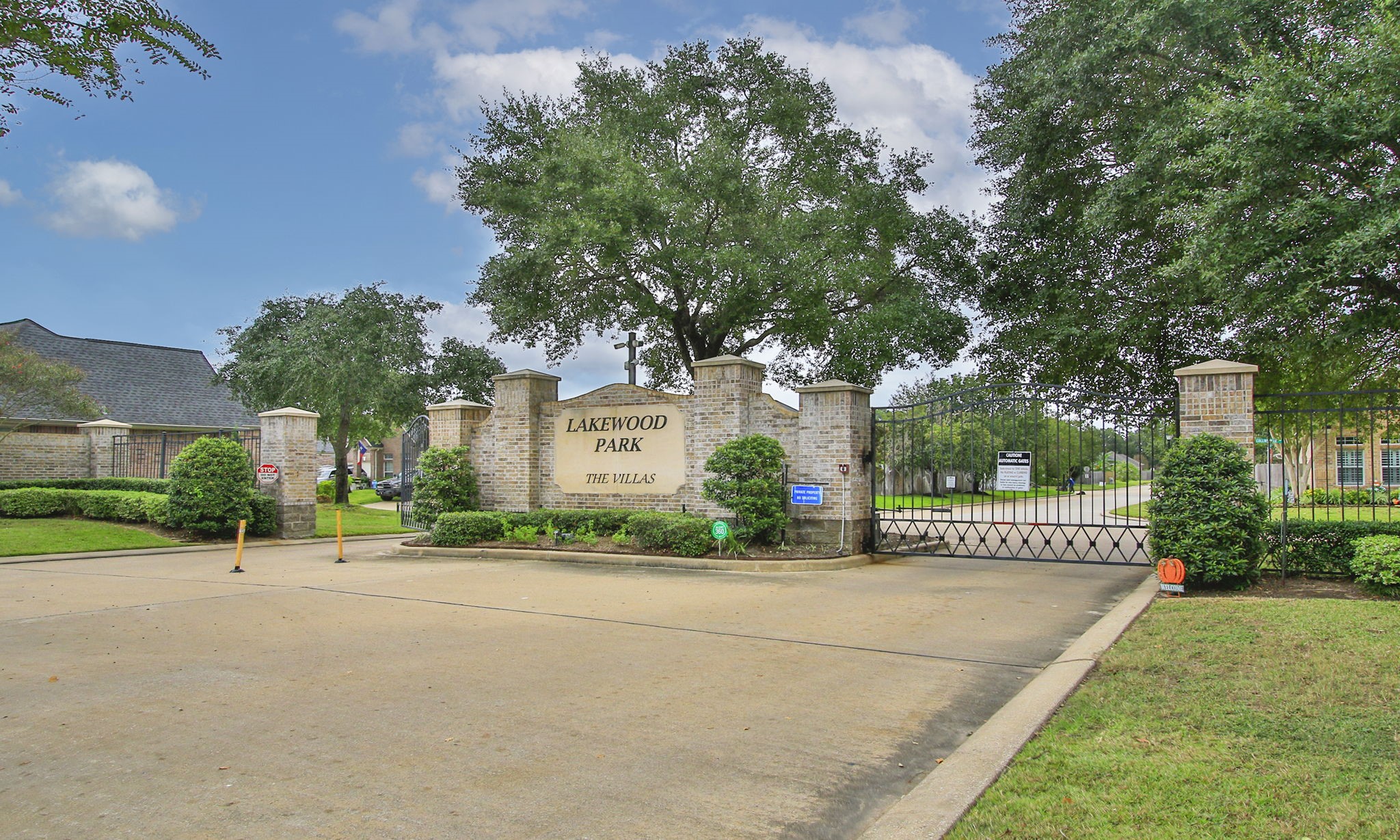 15839 Collinsville Drive, Tomball, TX 77377